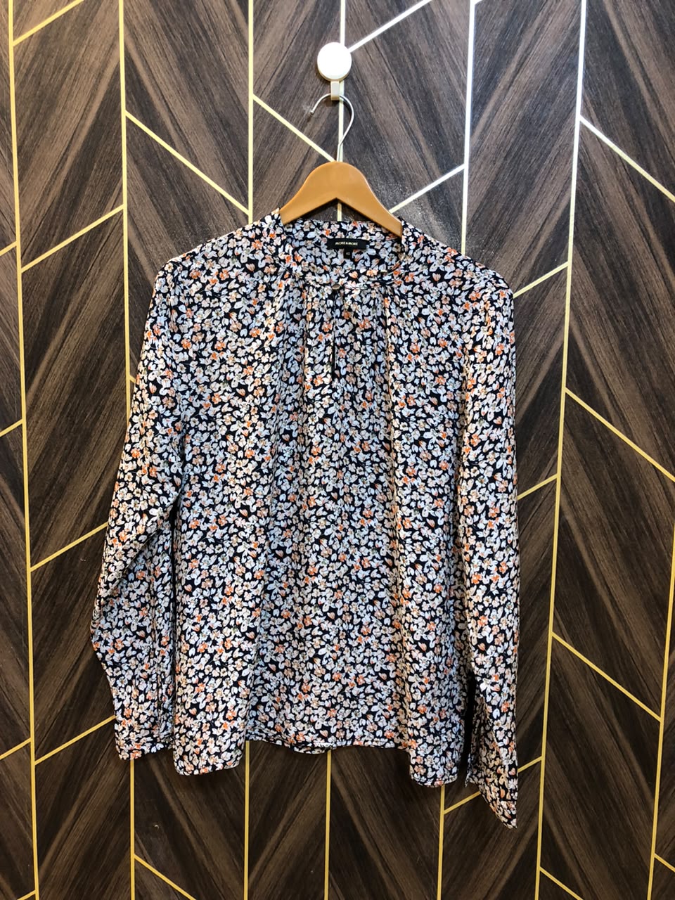 Western Top Linen – Medium Size (Chest: 19, Length: 26  )