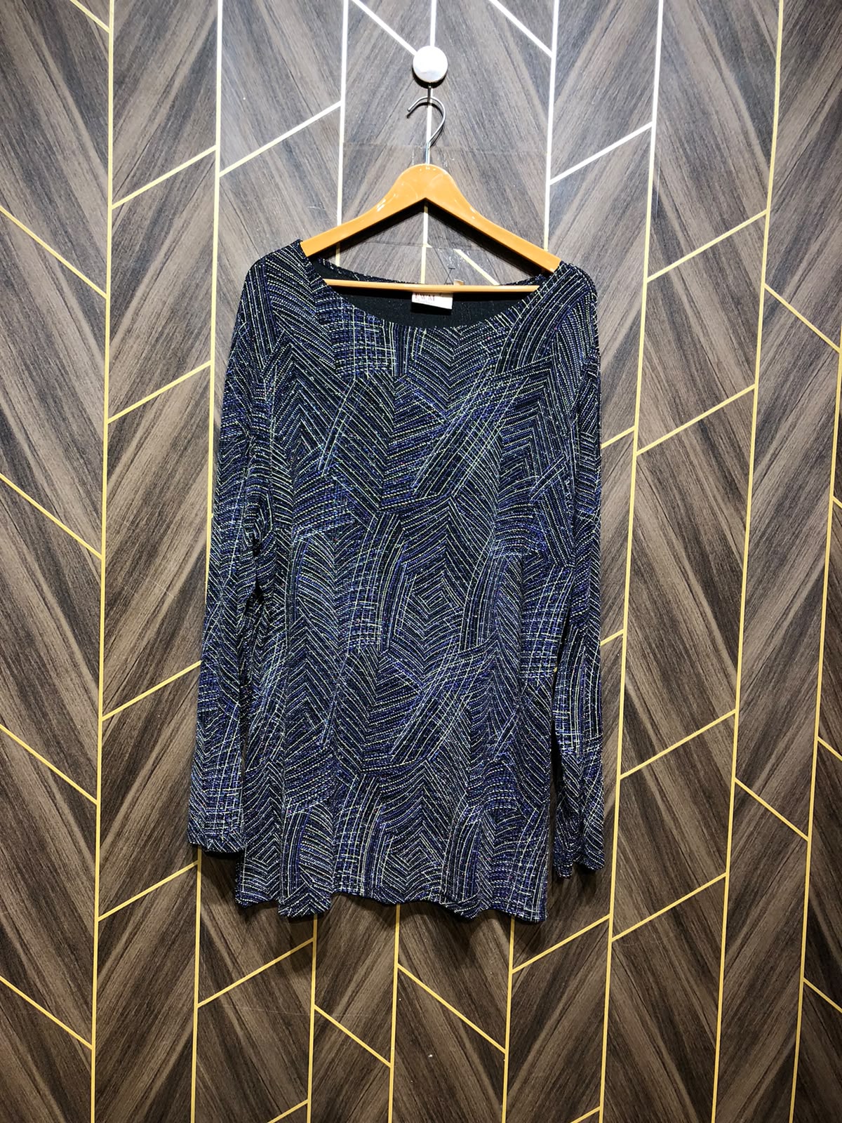 women top size chest 24 length 34