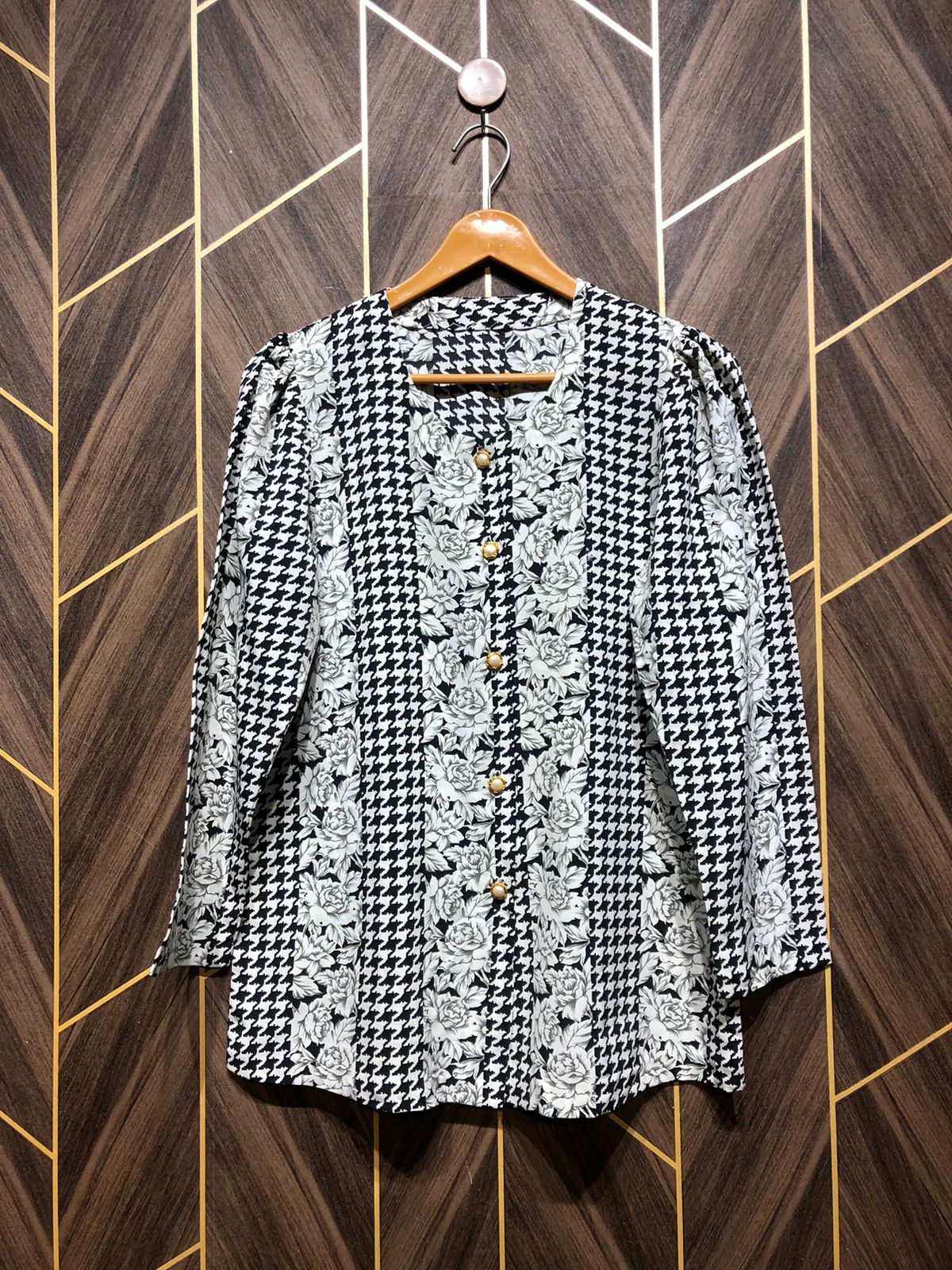 Western Top Silk – Medium Size (Chest: 19, Length: 27 )