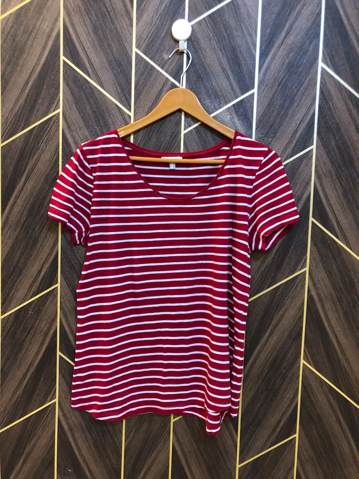 T-Shirt Jersey Medium Size Length 24