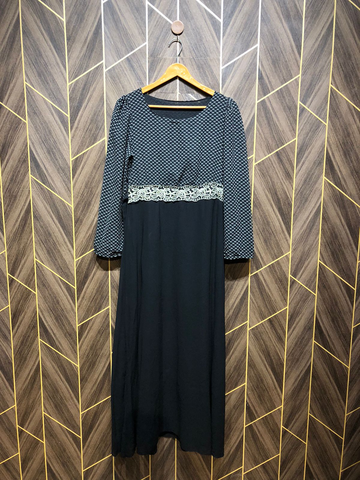 Western Long Maxi Chiffon Small | Size | Chest 18 | Length 53