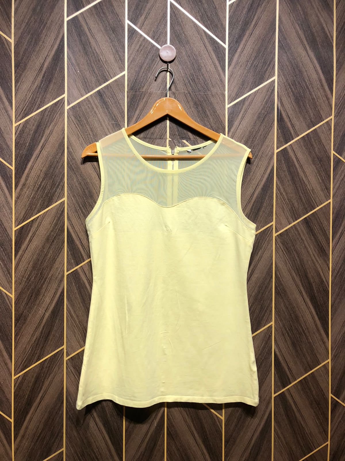 T-Shirt Jersey Medium Size Length 27