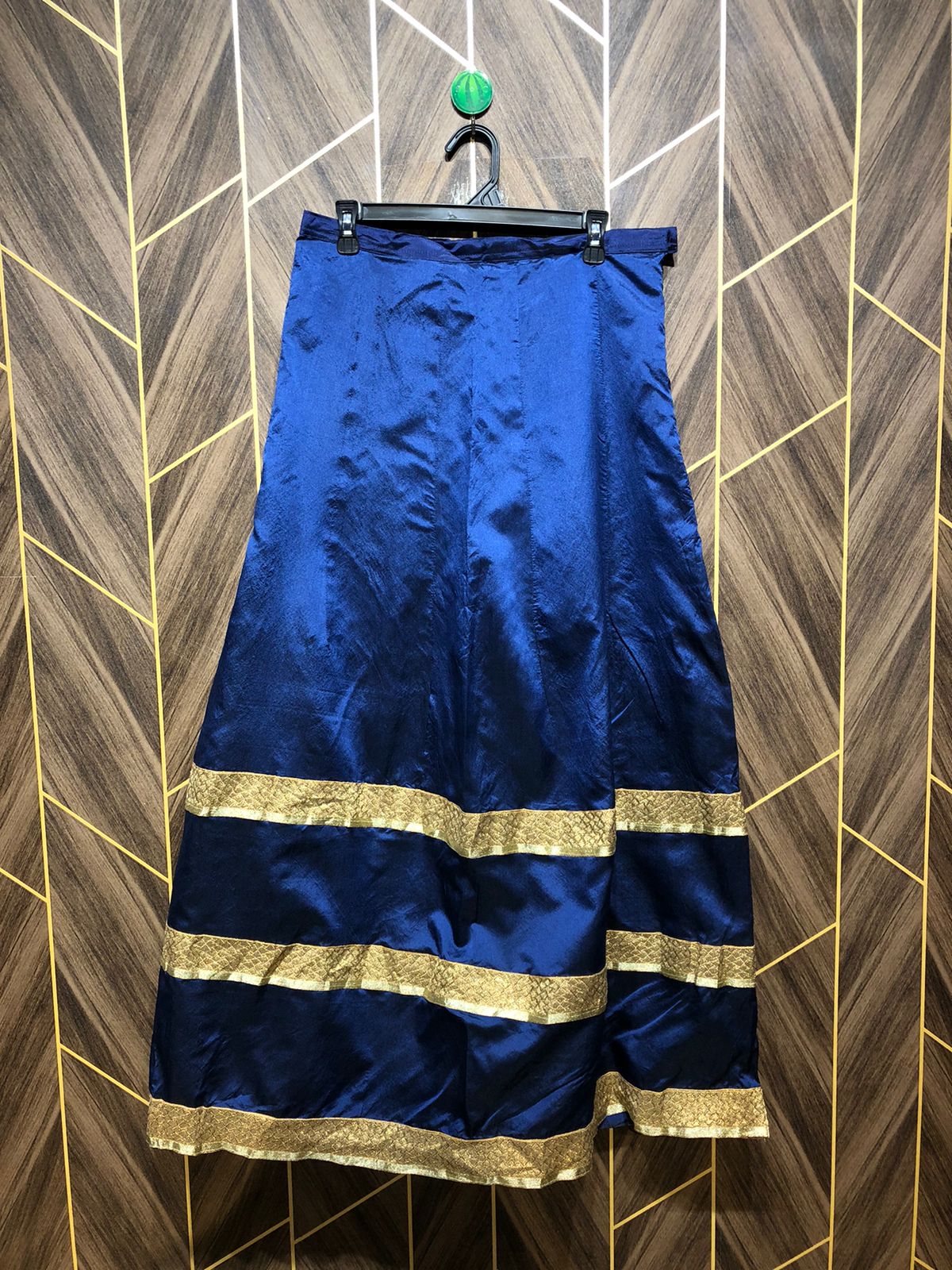 Western Silk Skirts Medium | Size Waist 32 | Length 42