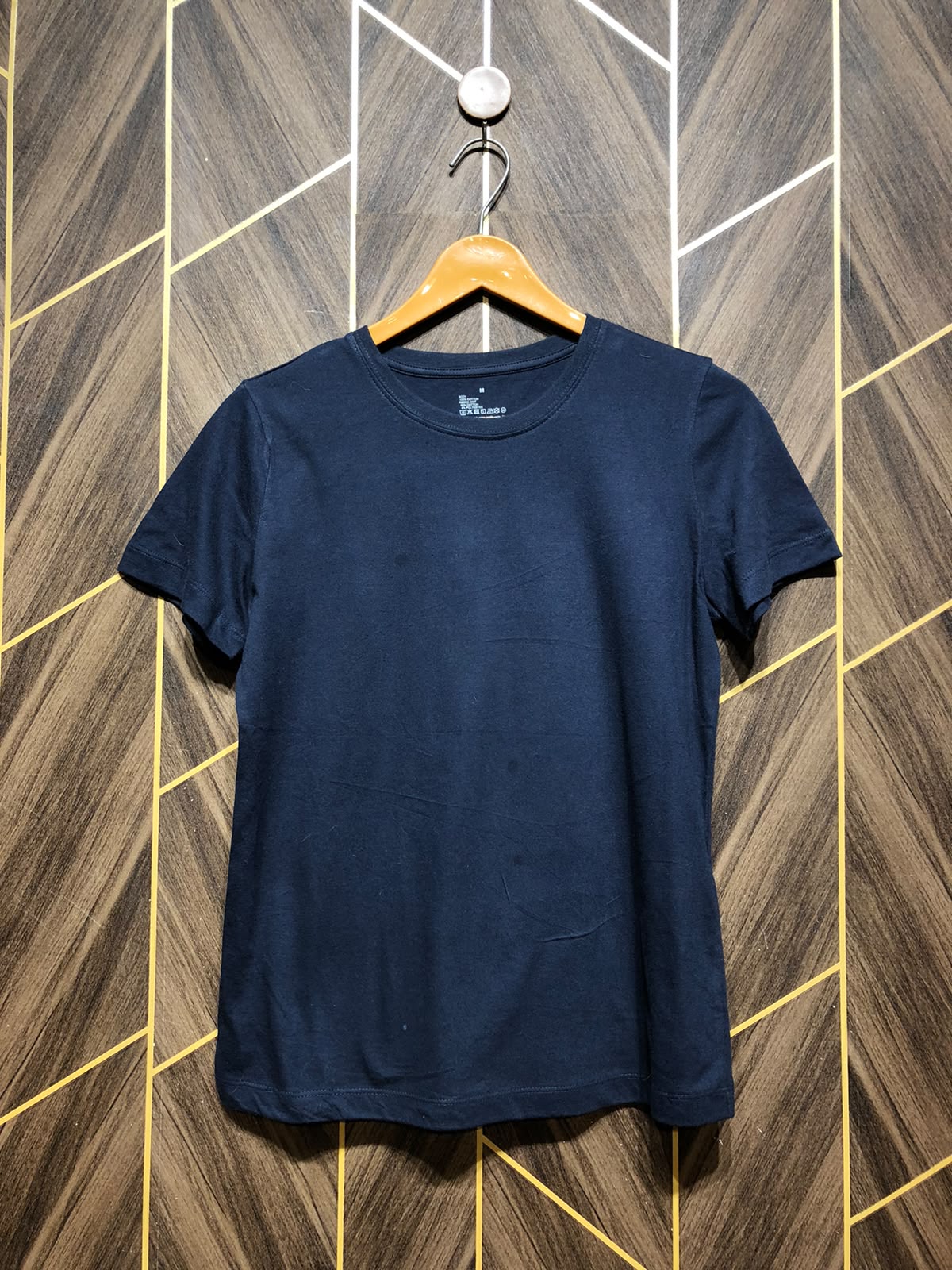 T-Shirt Jersey Medium Size Length 24