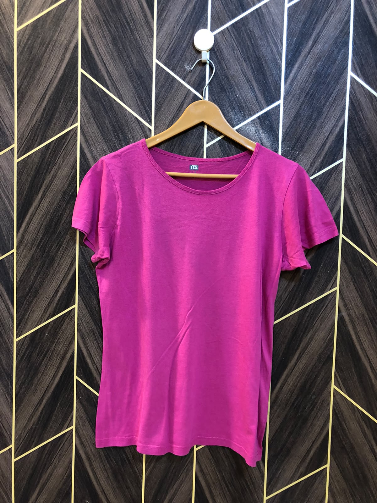 T-Shirt Jersey Medium Size Length 26