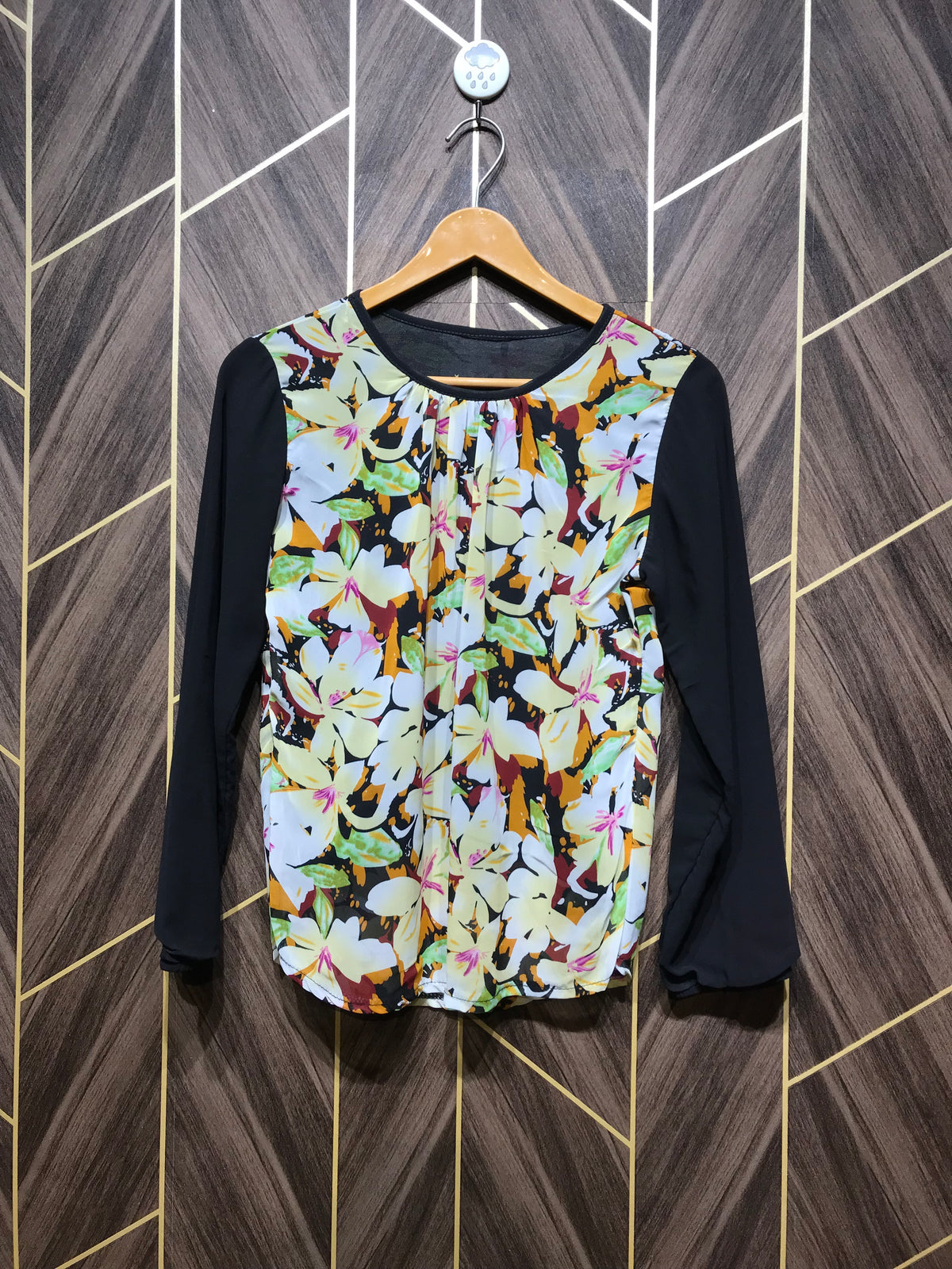 Western Small Length 23 Chiffon 10 Year R-2