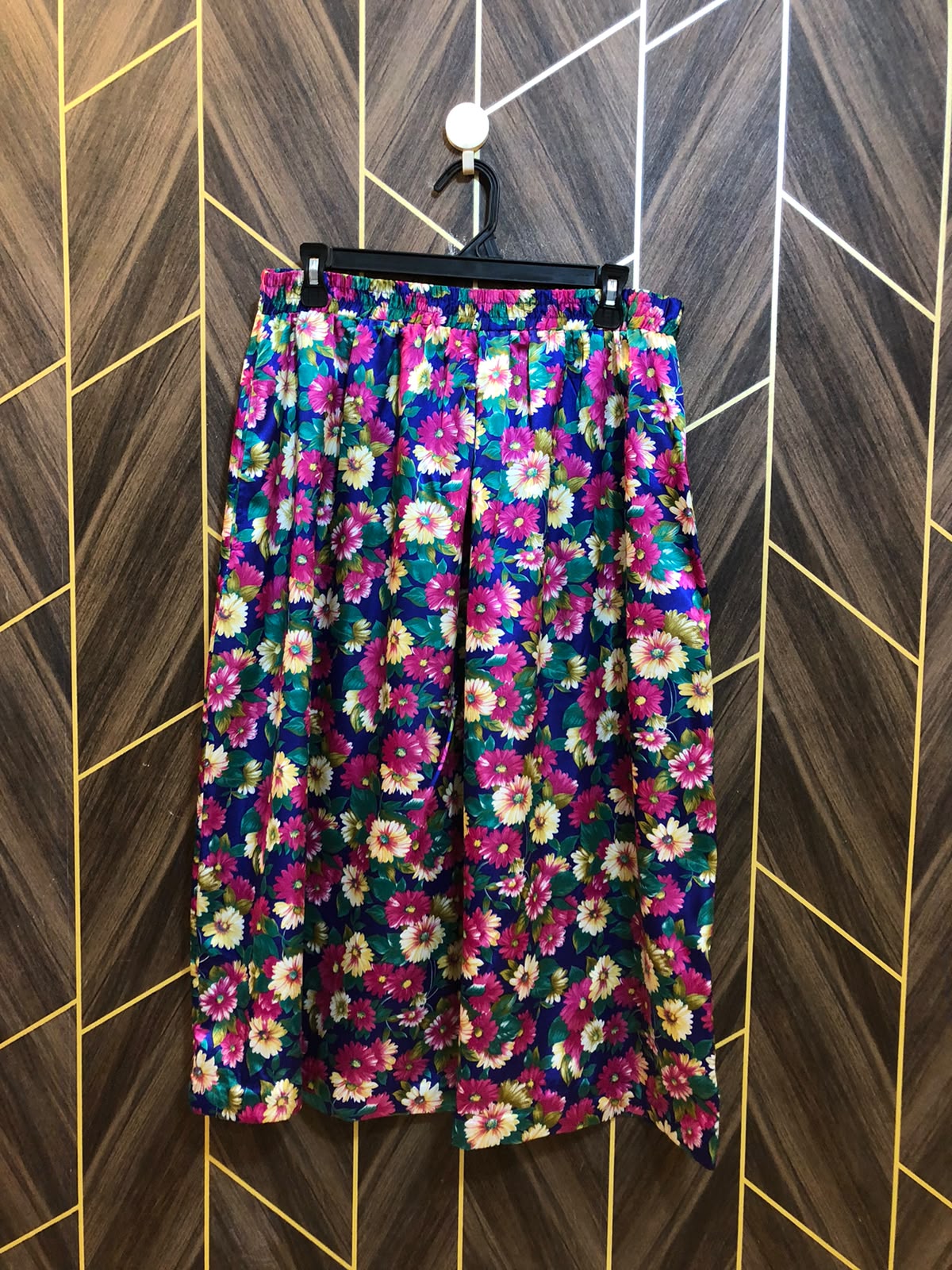 Women Skirts Silk Medium to Large | Size Waist 32 –34 | Length 31
