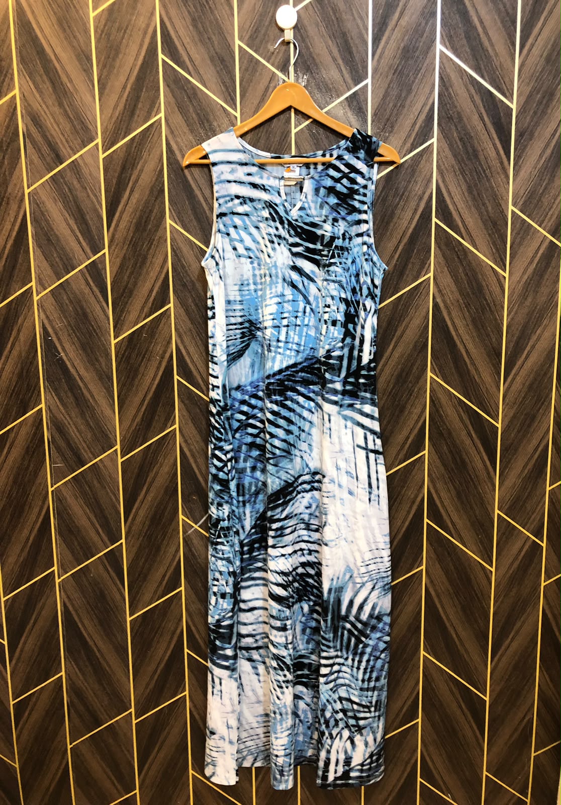 Western Long Maxi Jersey Medium | Size | Chest 19 | Length 56