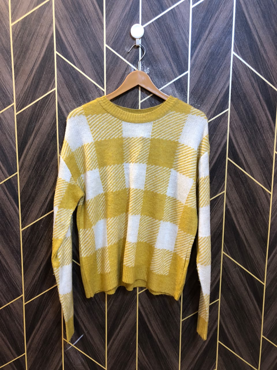 Women Crop Sweater Large | Size | Chest 20 | Length 24