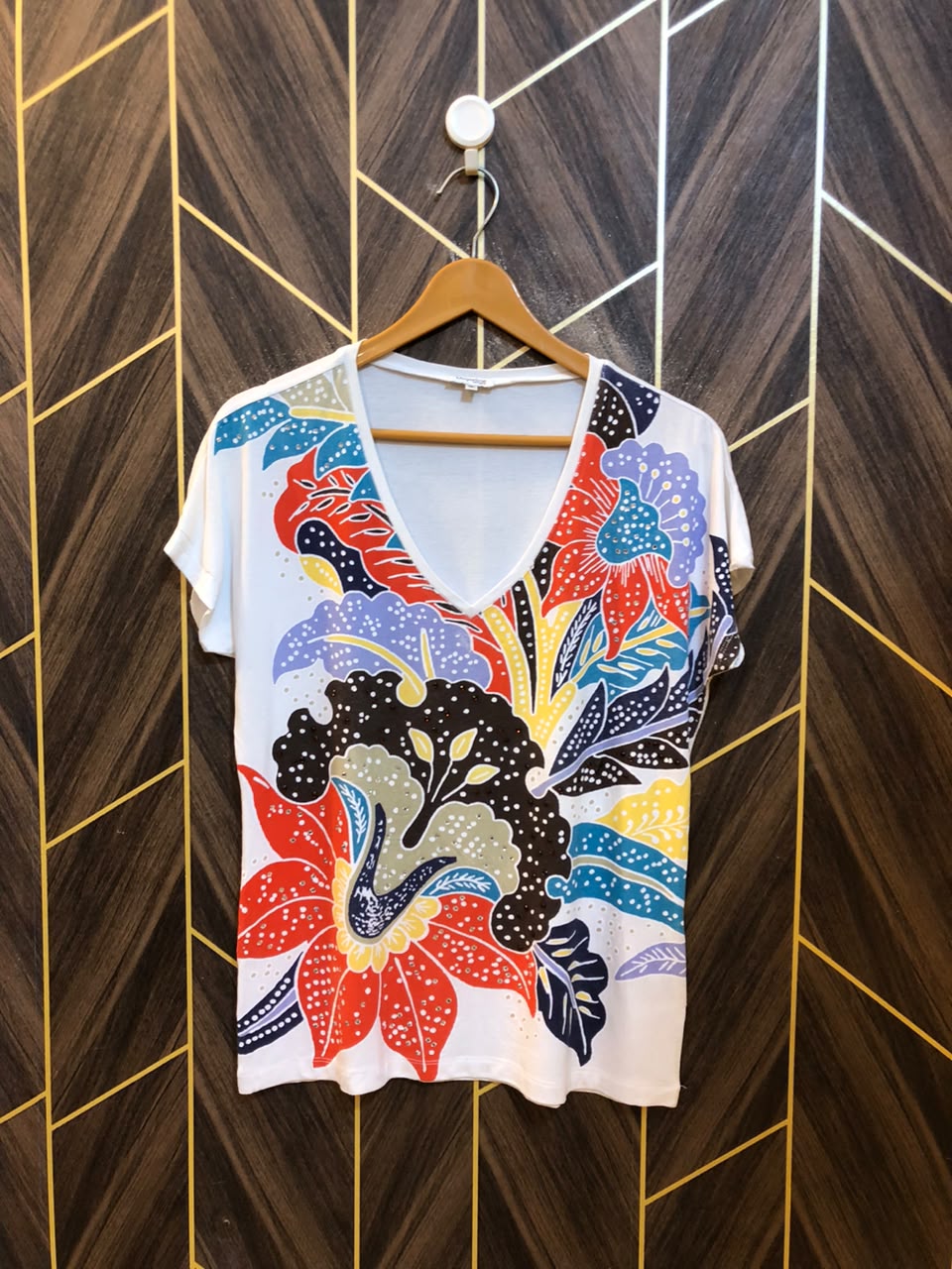 T-Shirt Jersey Medium to Large Size Length  25