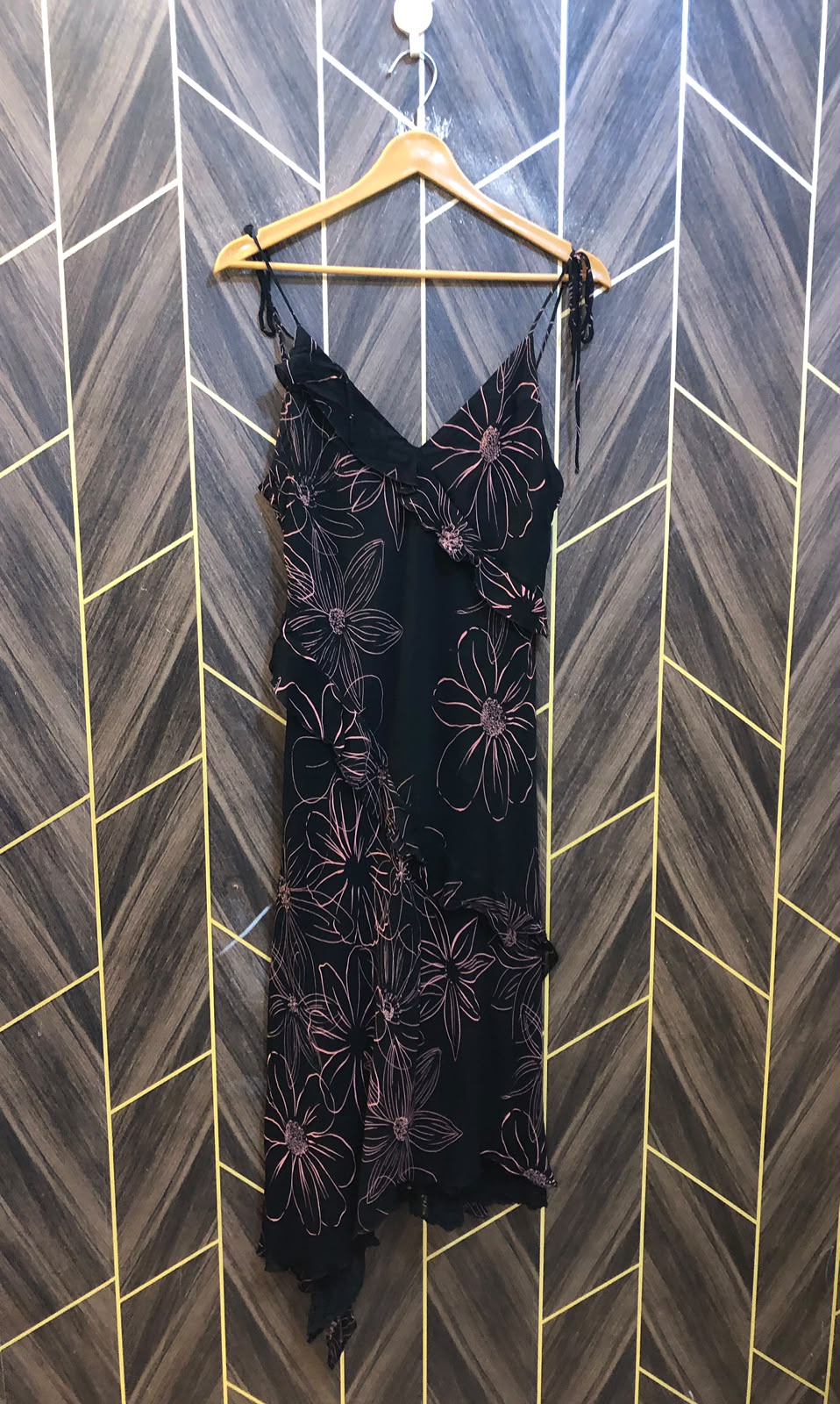 Western Long Maxi Chiffon X Small | Size | Chest 17 | Length 47