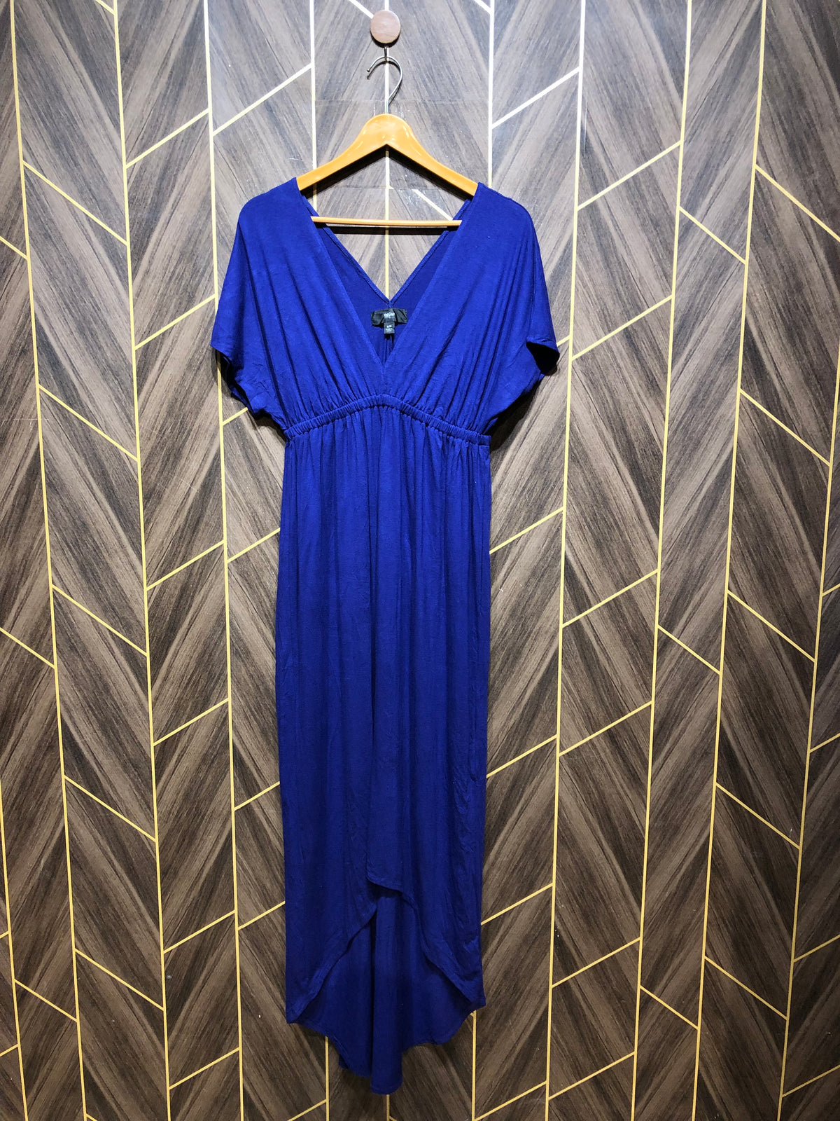 Long Maxie Jersey Medium Chest 19 Length 52