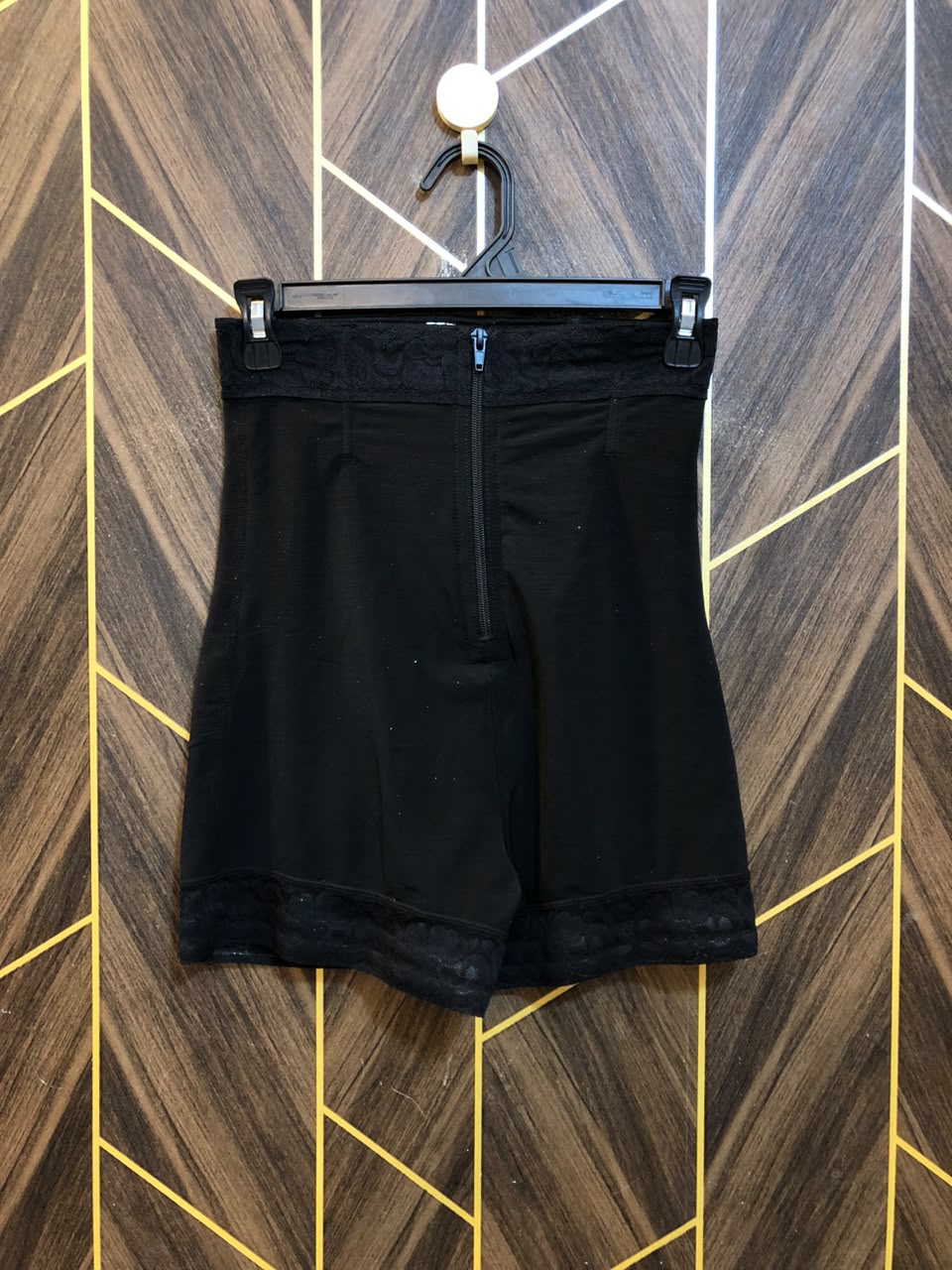 Women Mini Shorts – X Small | Waist 24