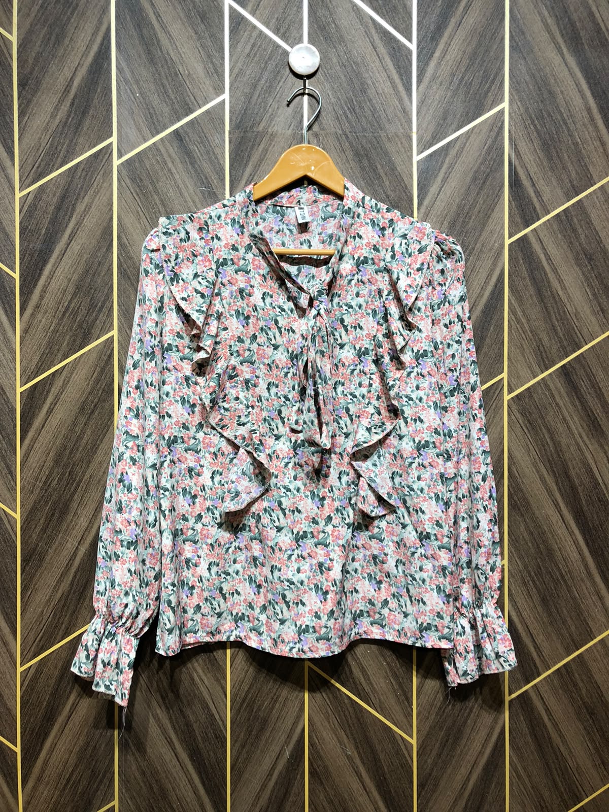 Western Top Silk – Medium Size (Chest: 19, Length: 24 )