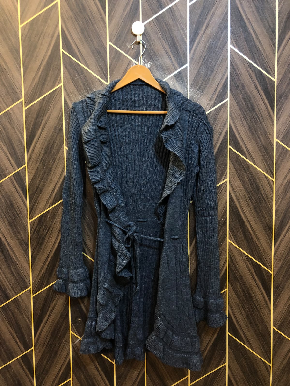 Women Wool Cardigan Sweater Medium | Size | Chest 19 | Length 36