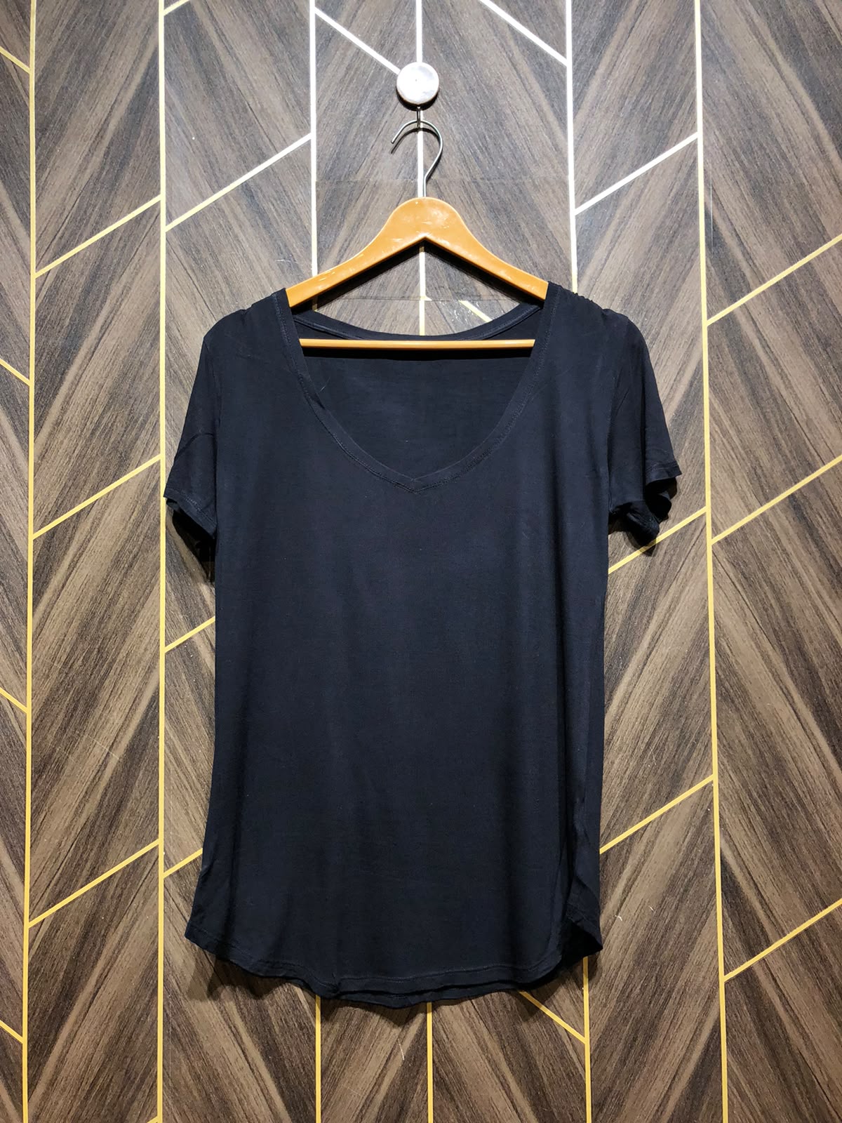 T-Shirt Jersey Medium Size Length 27