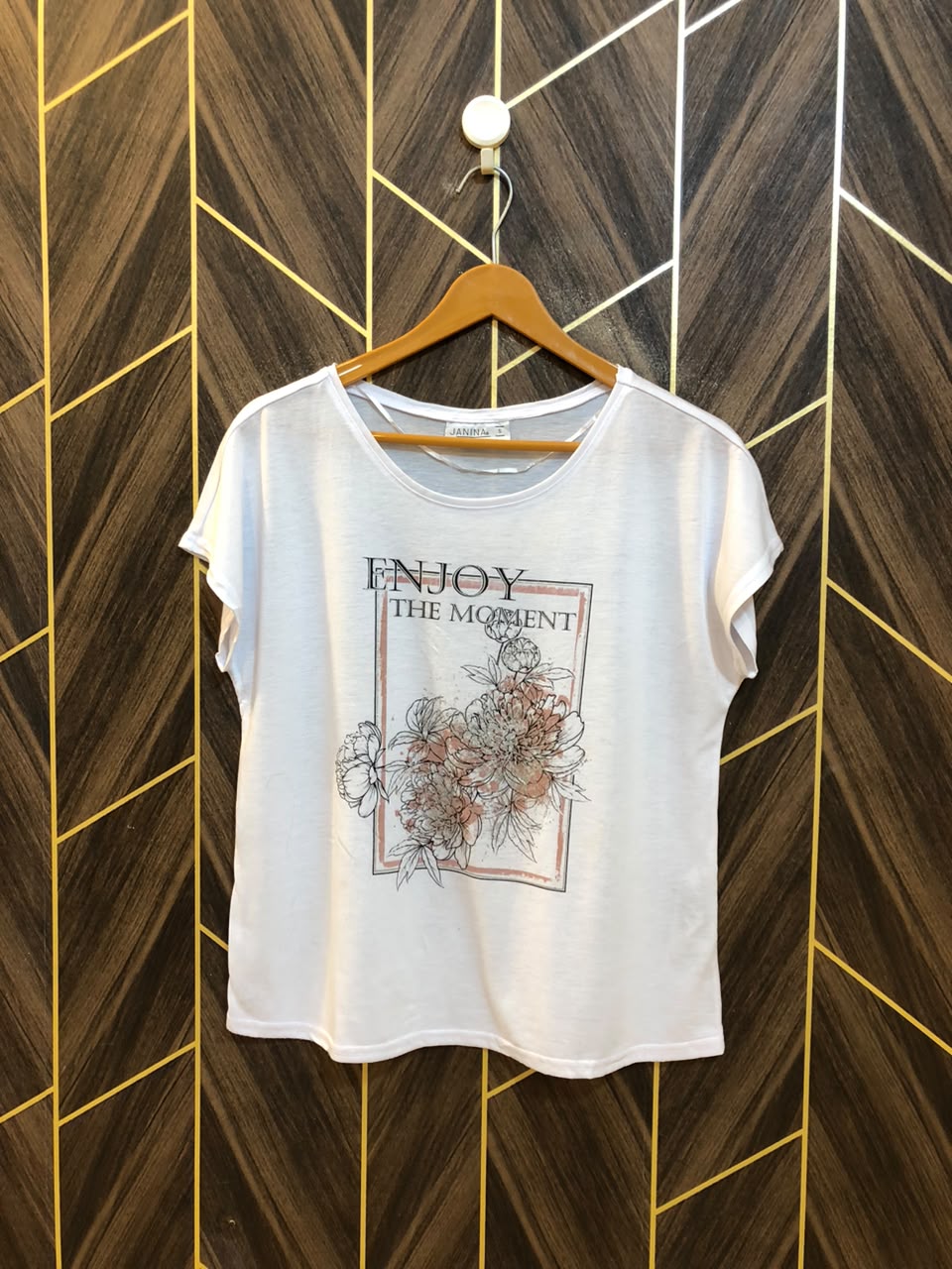 T-Shirt Jersey Small Size Length 23 baggy