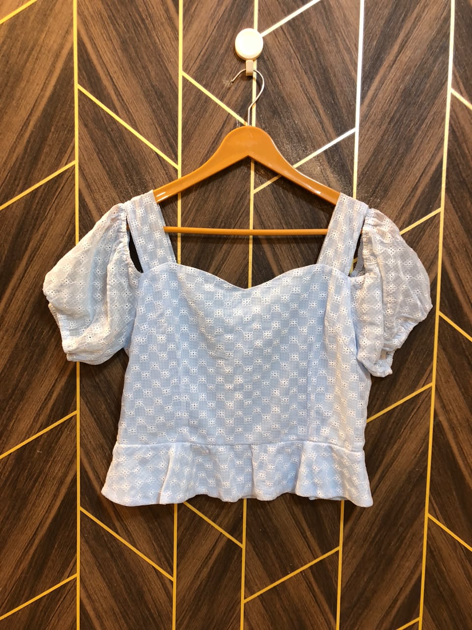 Trendy Chiffon CropTop Size Small