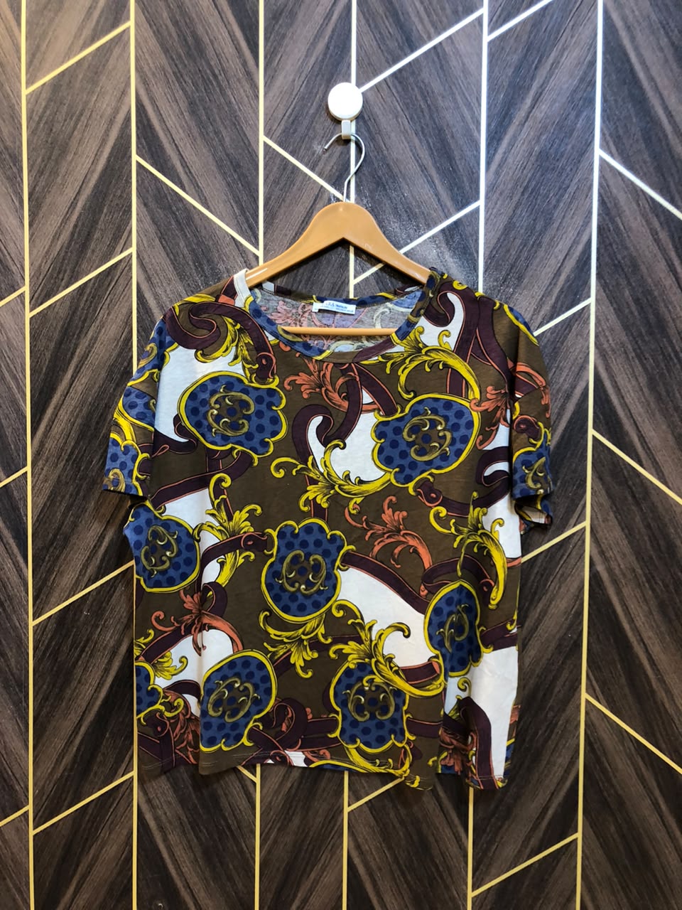 T-Shirt Jersey Medium Size Length 23