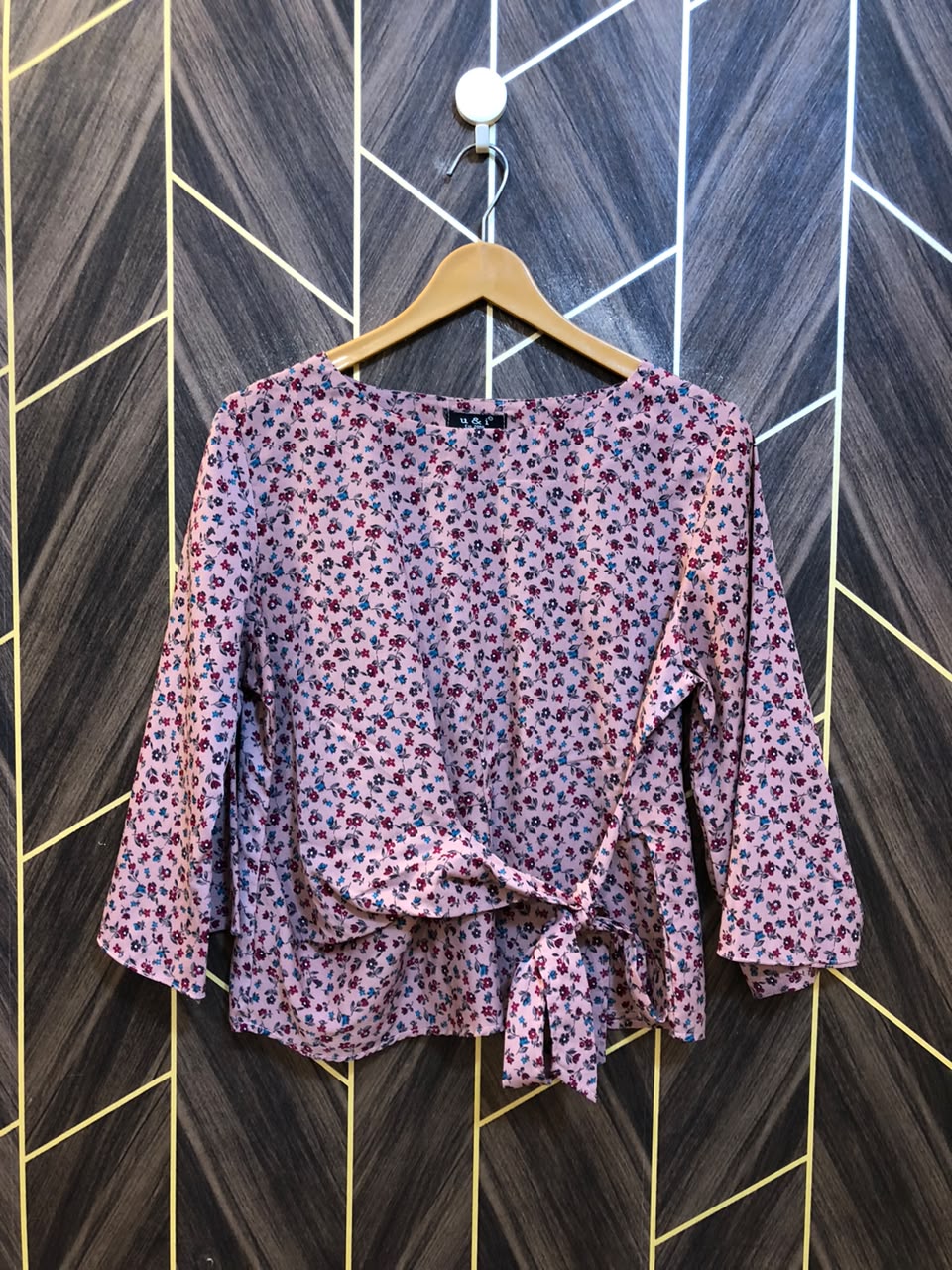 Trendy Linen CropTop Size Large