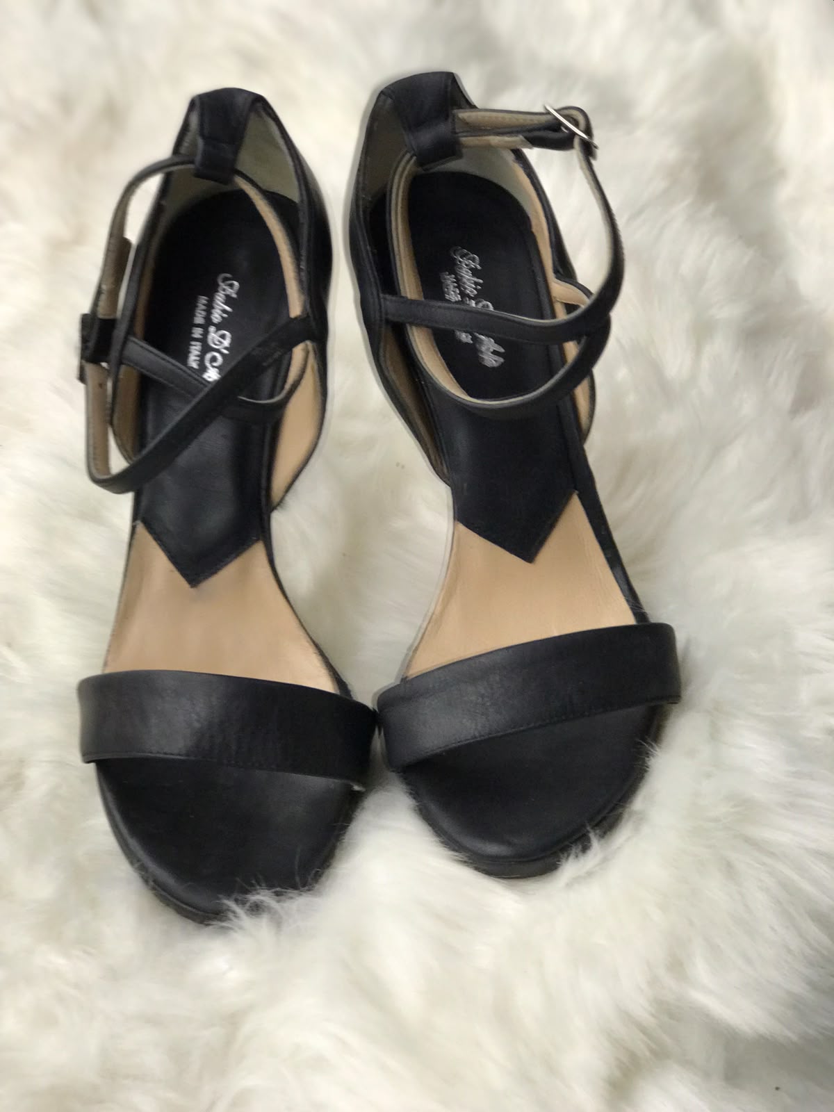 Women Heels Size 7 (EU 37)