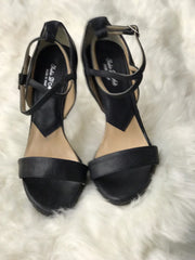 Women Heels Size 7 (EU 37)