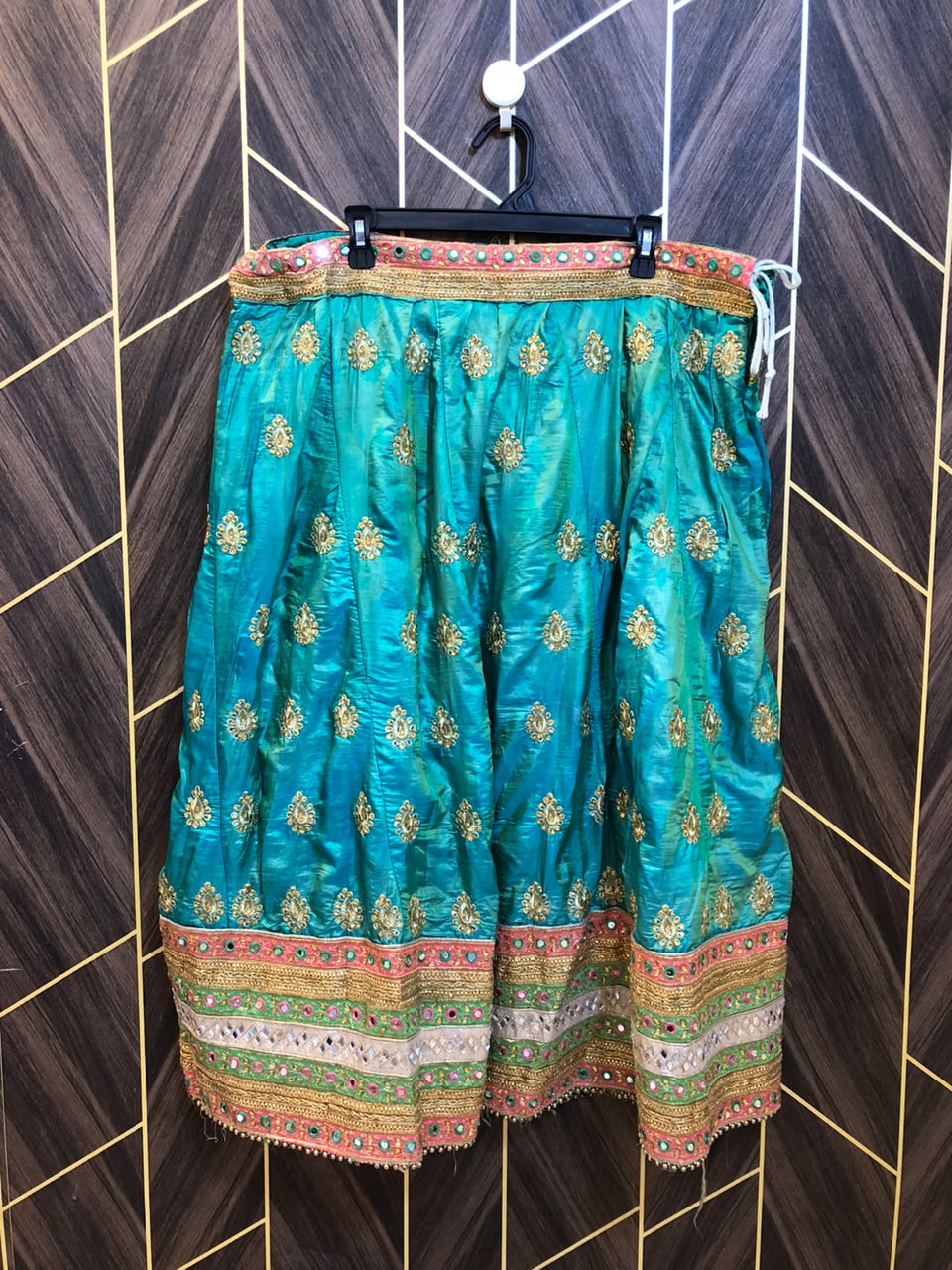Women Skirts Silk Small to Medium | Size Waist 28–30 | Length 35