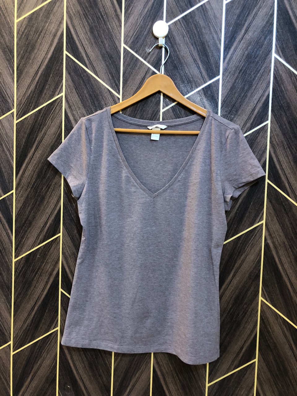 T-Shirt Jersey Medium to Large Size Length 25