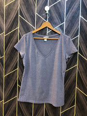 T-Shirt Jersey Medium to Large Size Length 25