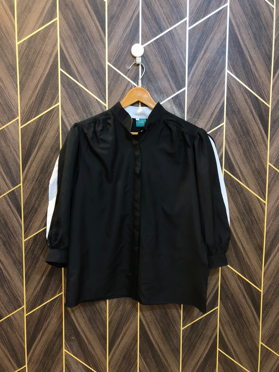 Western Top Silk – Medium Size (Chest: 19, Length: 26  )
