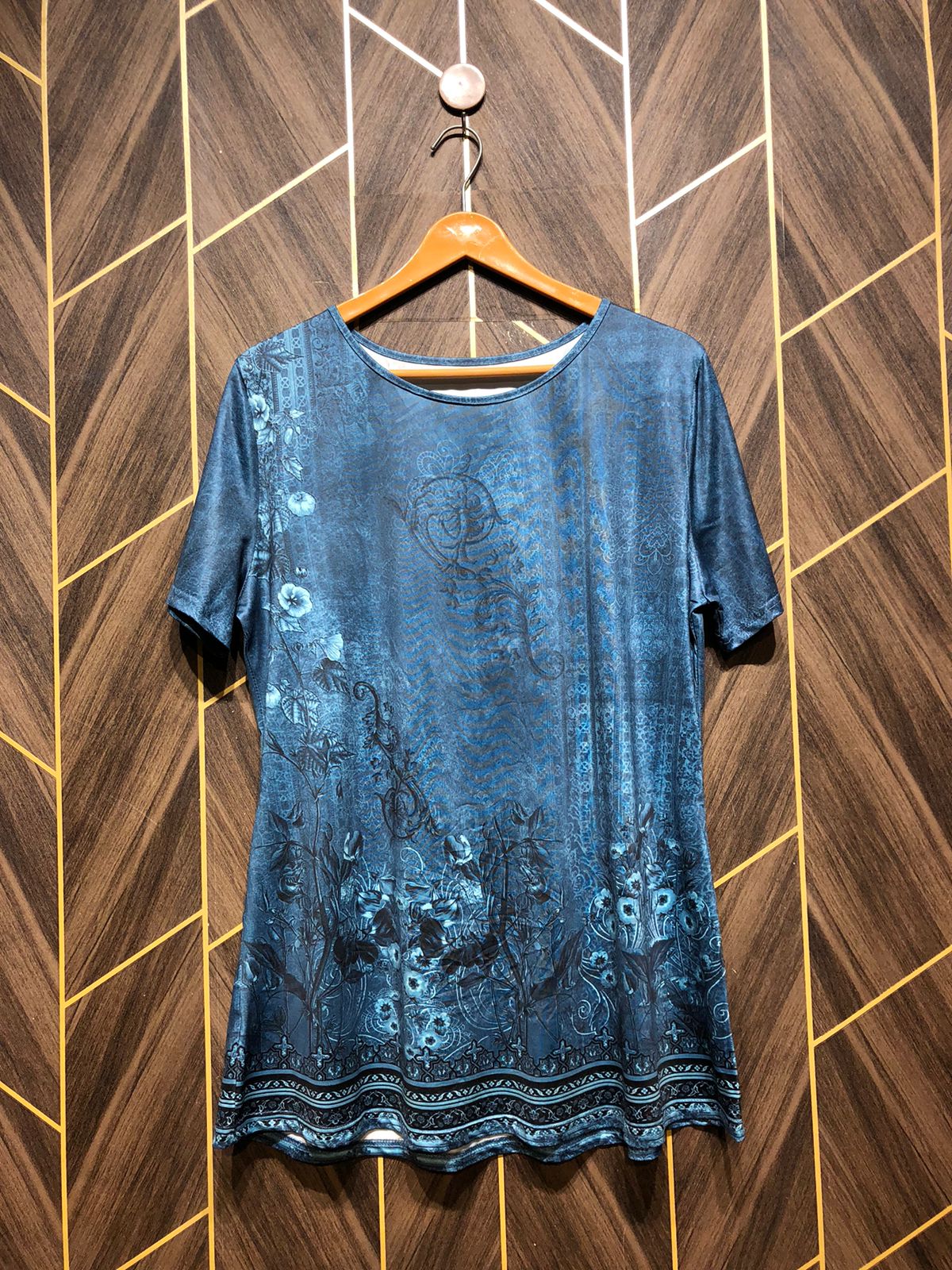 T-Shirt Jersey Large Size Length 30