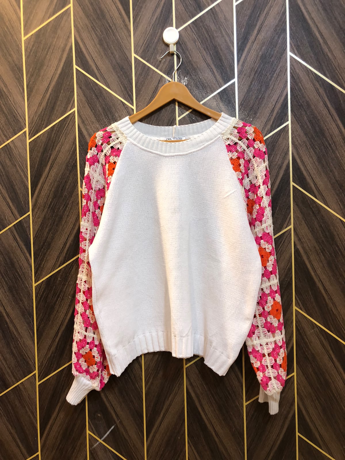 Women Crop Sweater Large | Size | Chest 21 | Length 23