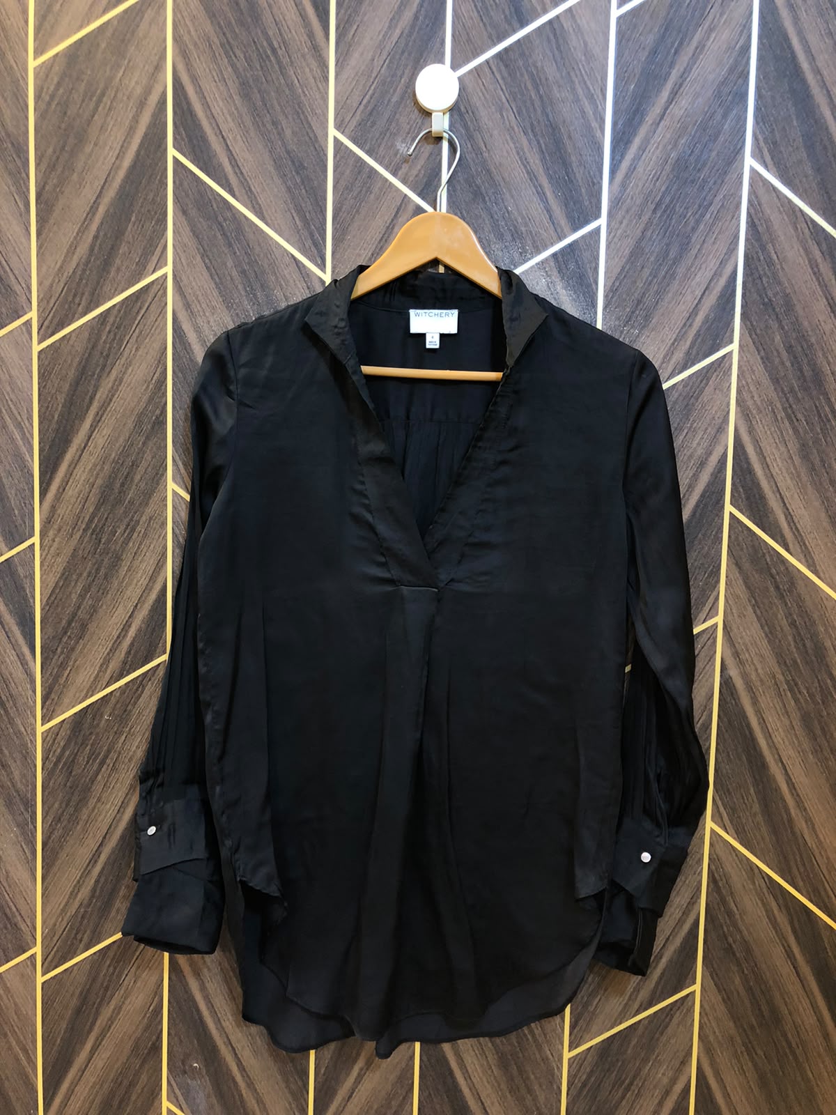 Western Top Silk – Medium Size (Chest: 19, Length: 29 )