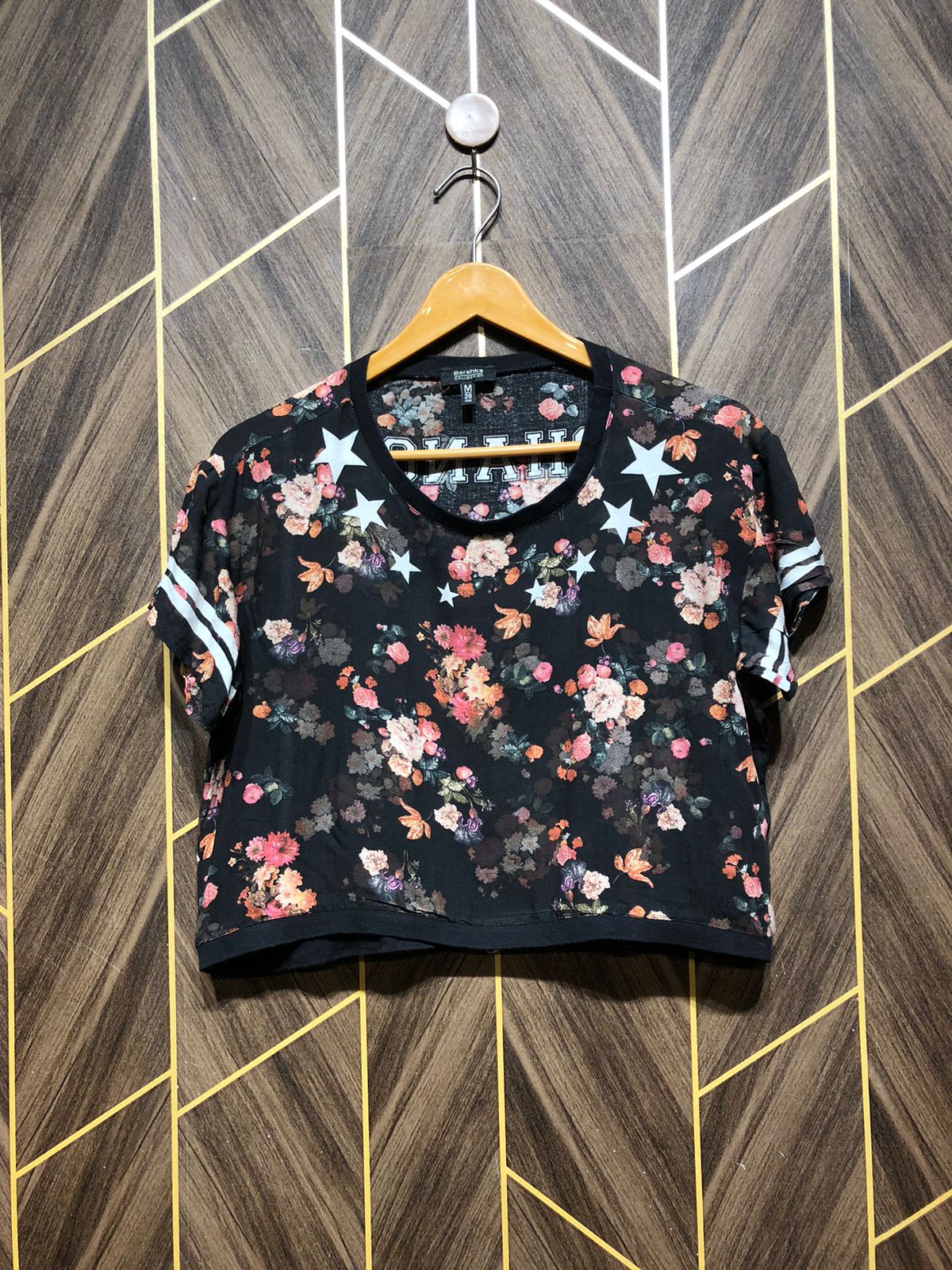 Trendy Jersey  baggy CropTop Size Medium