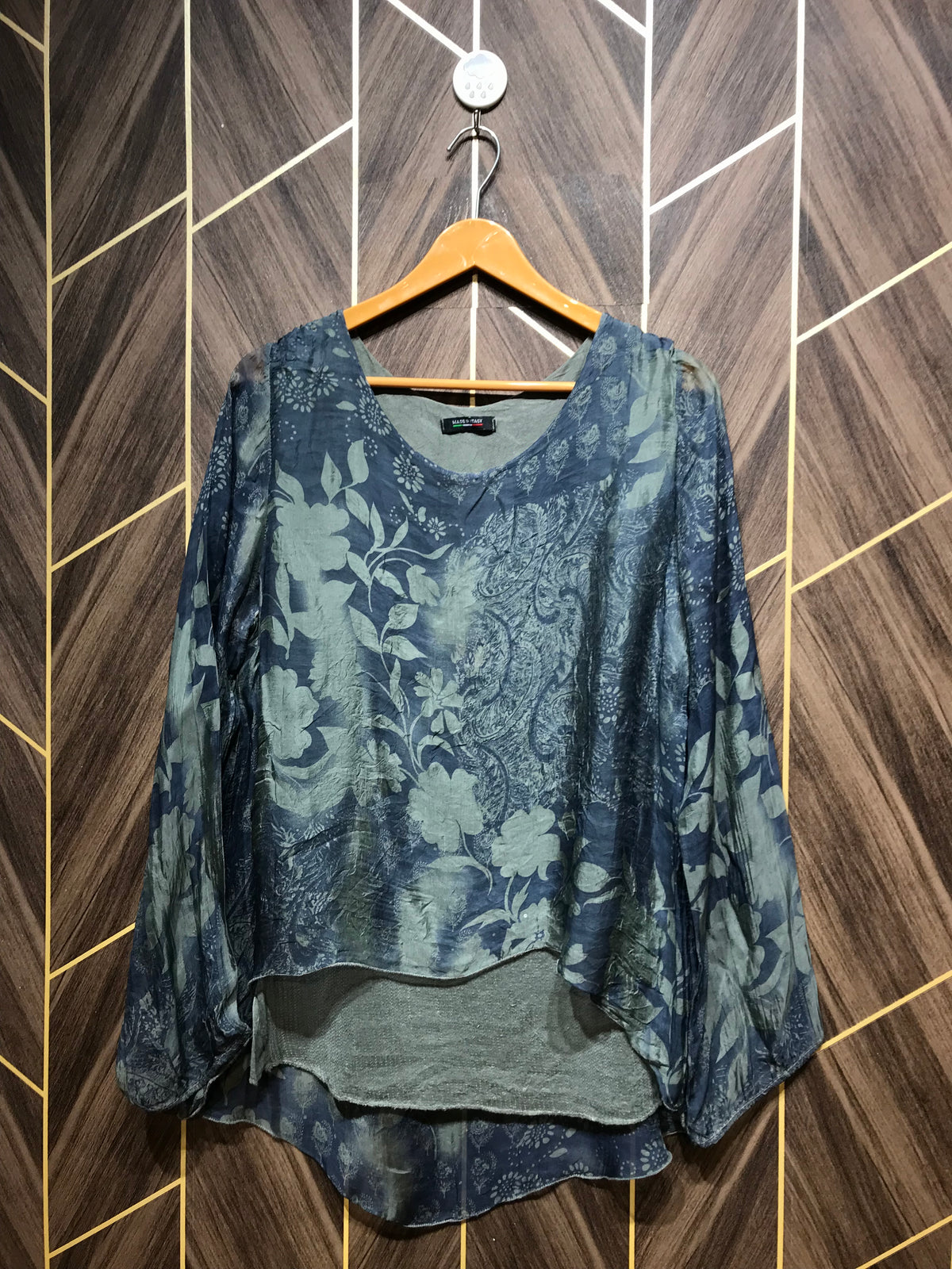 Western Top Large Chest 21 Length 27 Chiffon