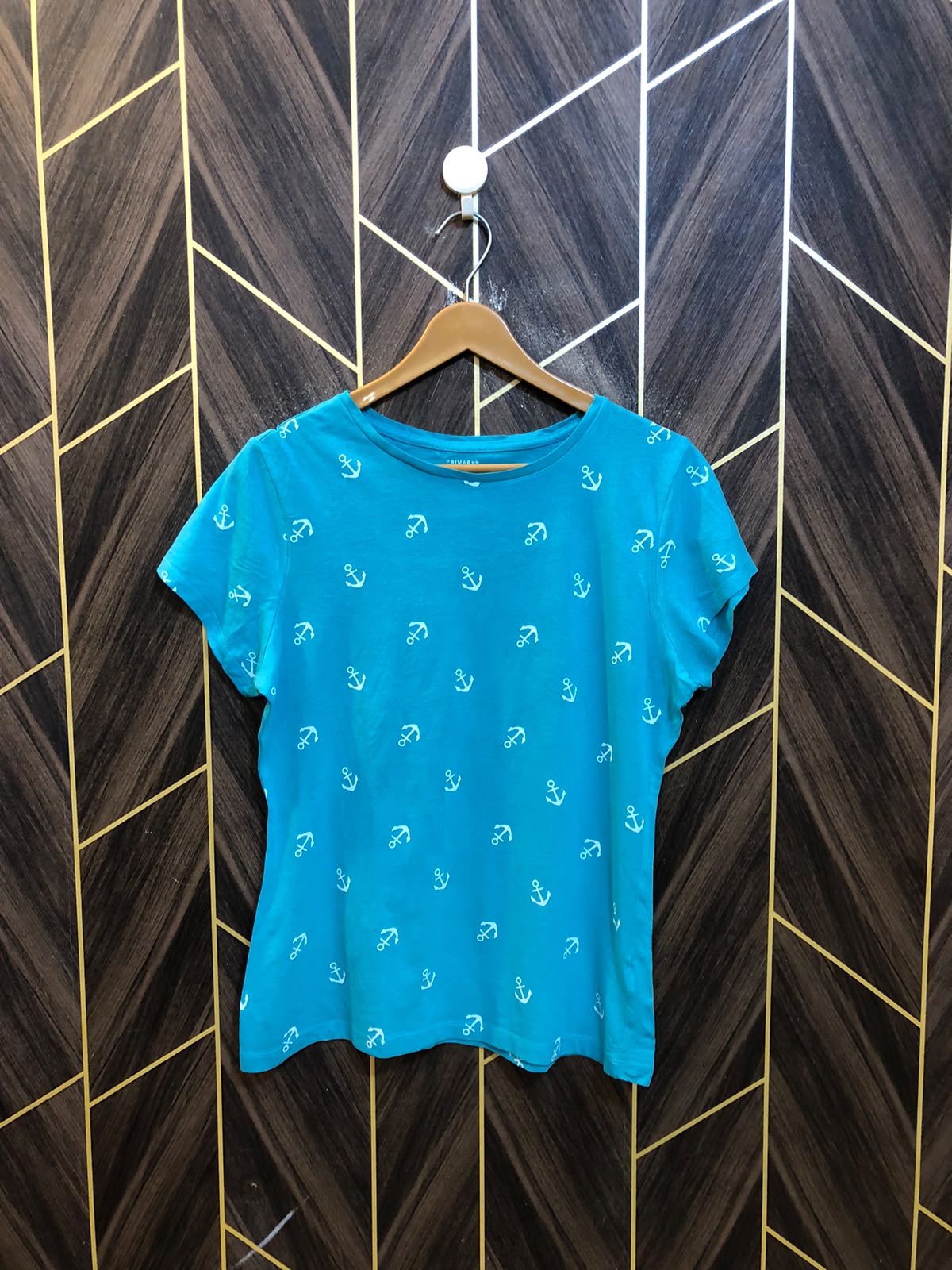 T-Shirt Jersey Small to Medium Size Length 25