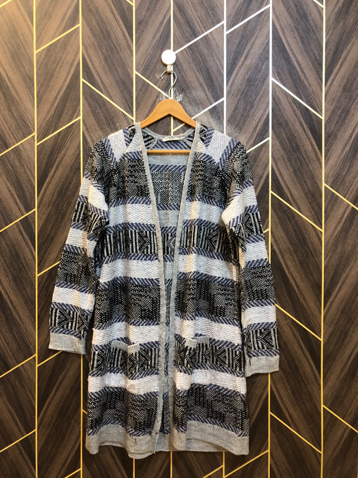 Women Wool Cardigan Sweater Large | Size | Chest 21 | Length 36