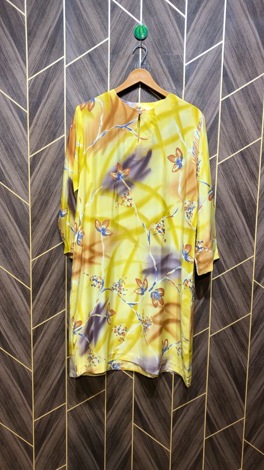 Silk Cordset – Large (Shirt Chest 22 , Length 40| Skirt Waist 34, Length 38)