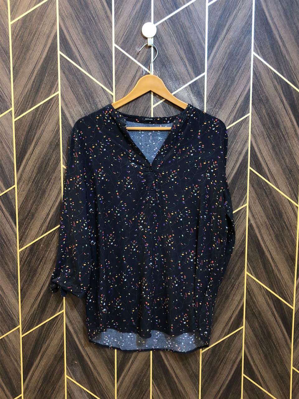 Western Top Linen – Sma ll Size (Chest: 18, Length: 30 )