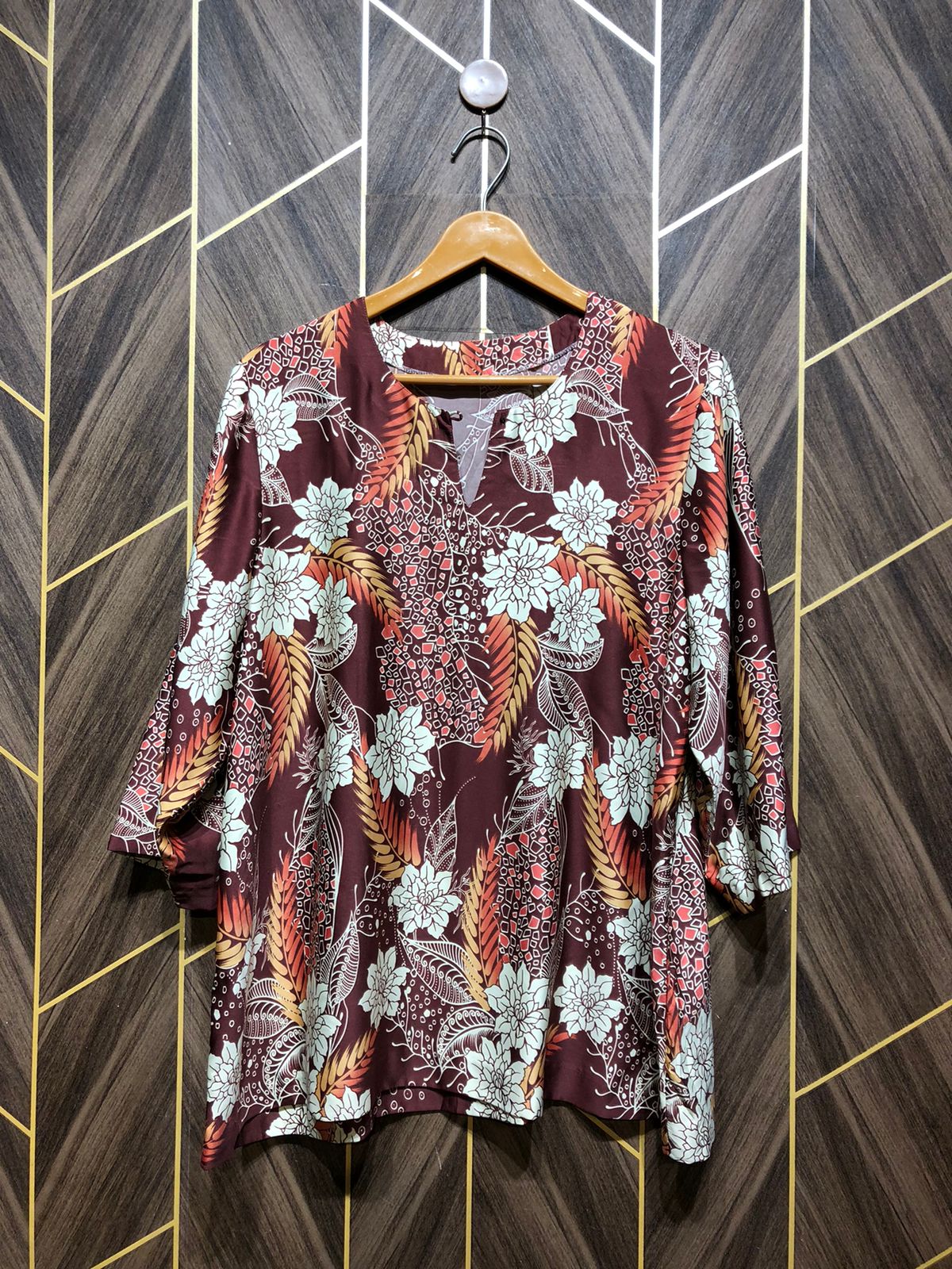 Western Top Silk – Large Size (Chest: 20, Length: 28)