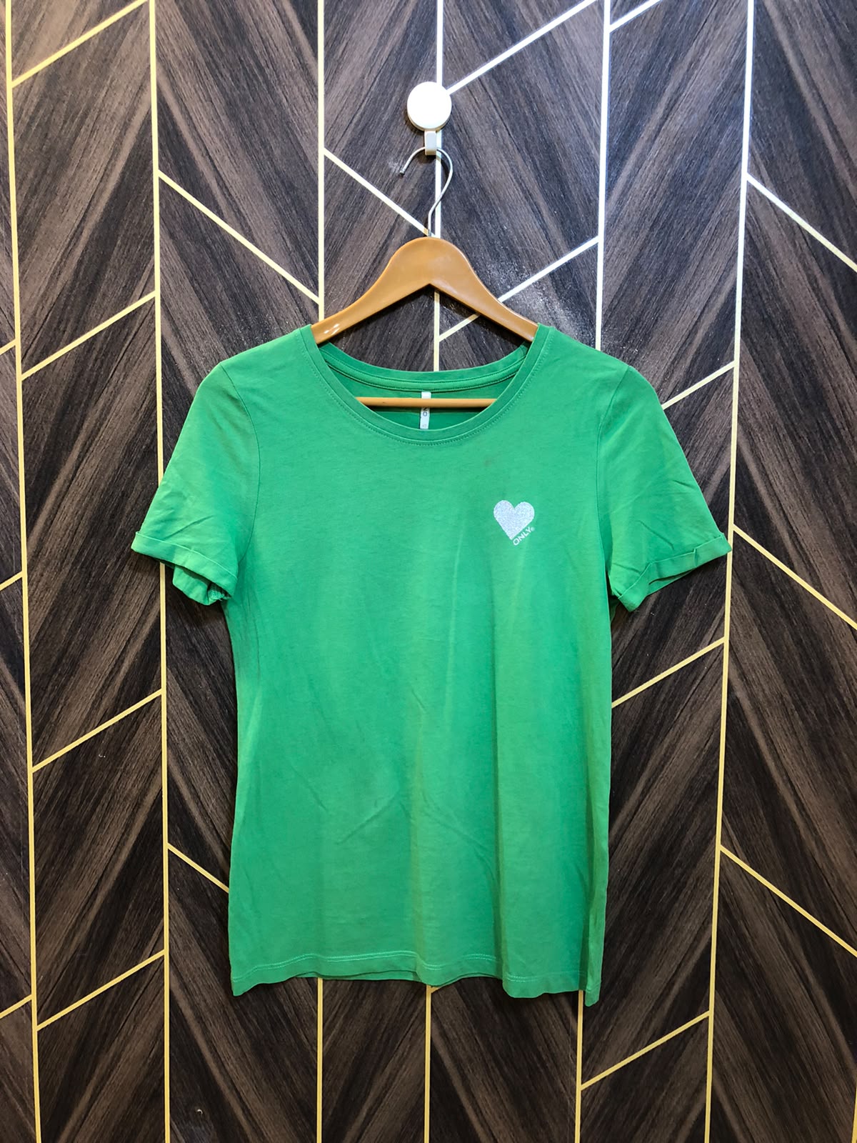 T-Shirt Jersey Small Size Length 25  fitted