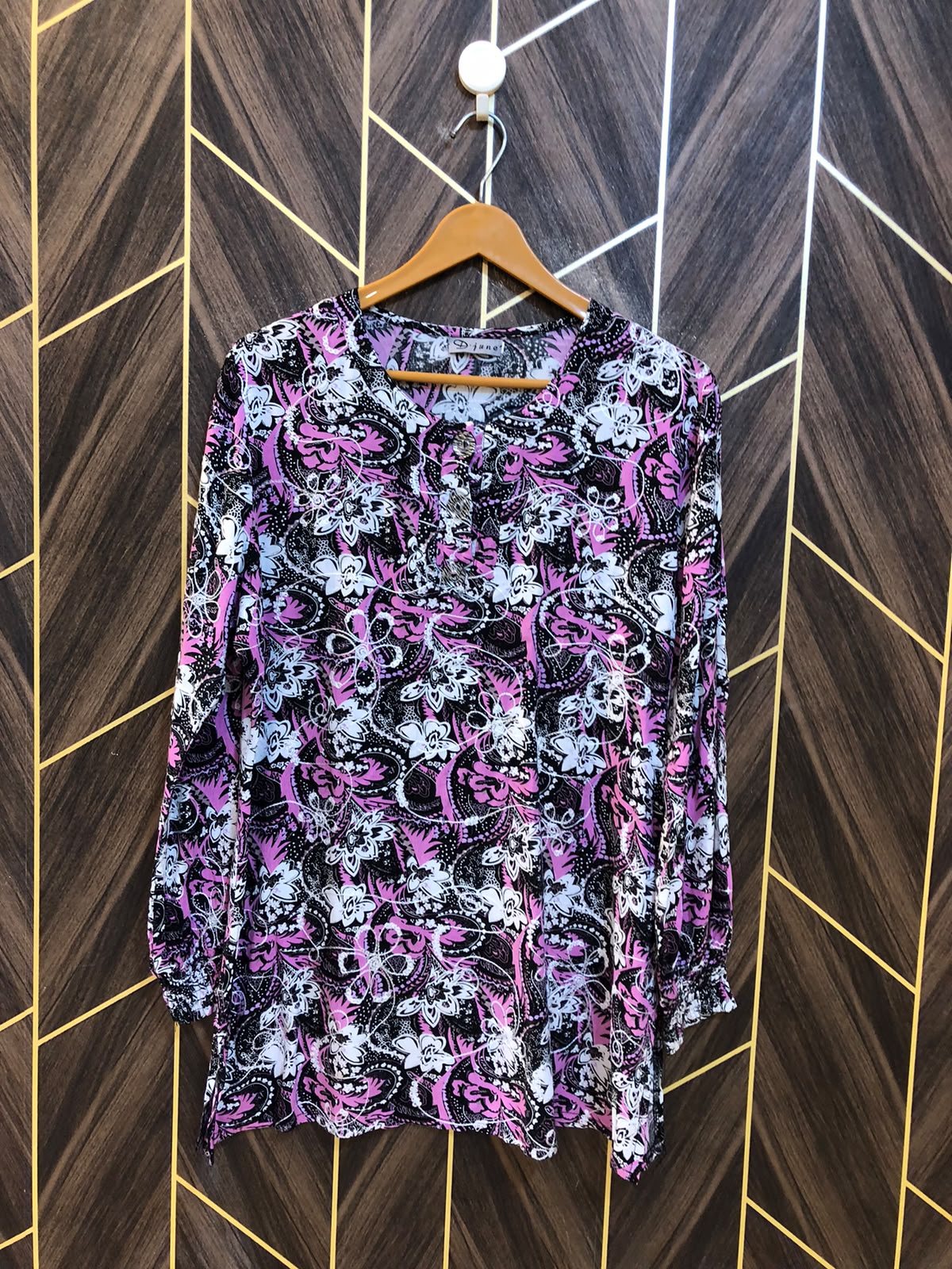 Western Top Jersey – Large Size (Chest: 21 Length: 29 )