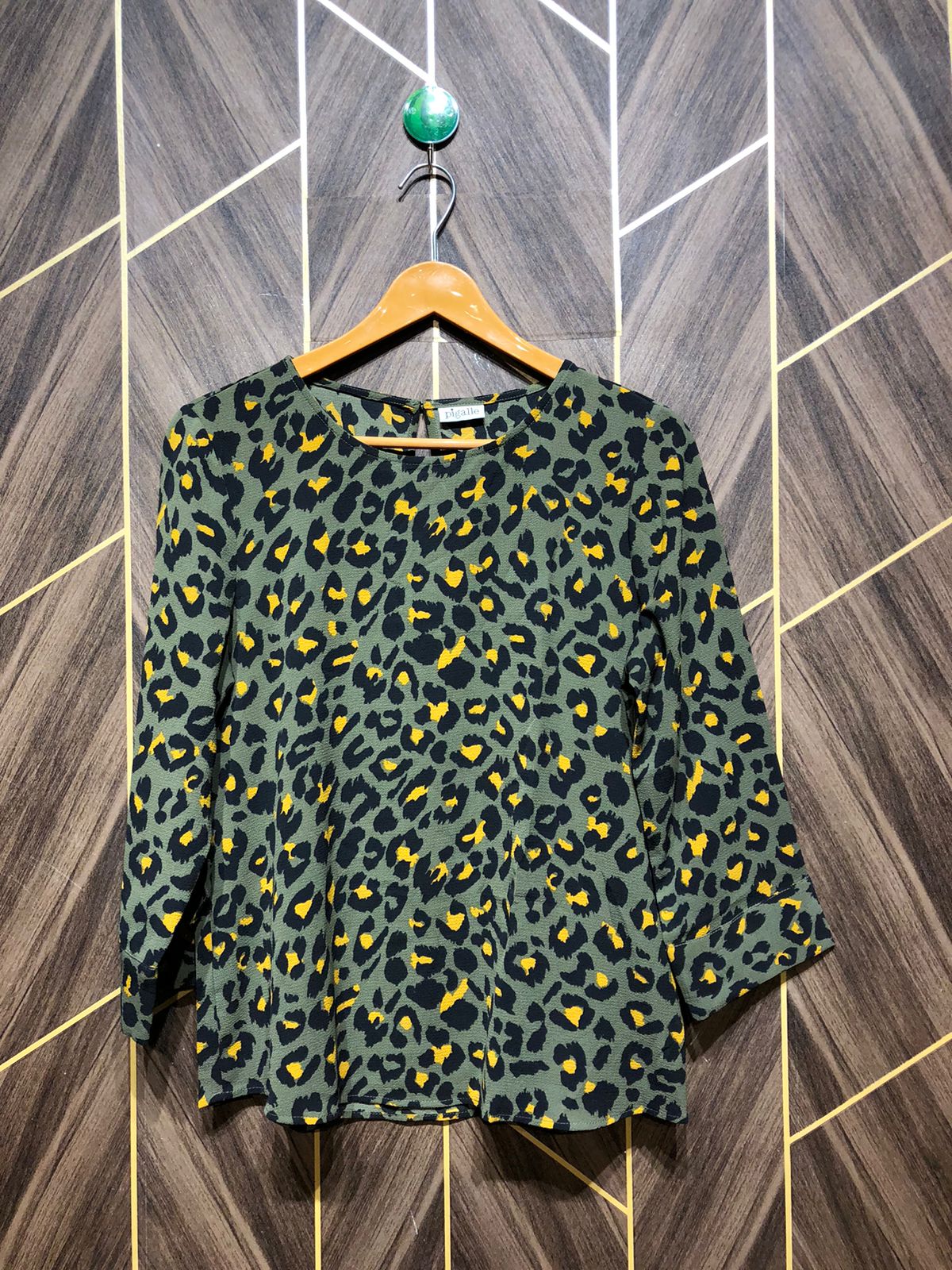 Western Top Chiffon – Medium Size (Chest: 19, Length: 24 )
