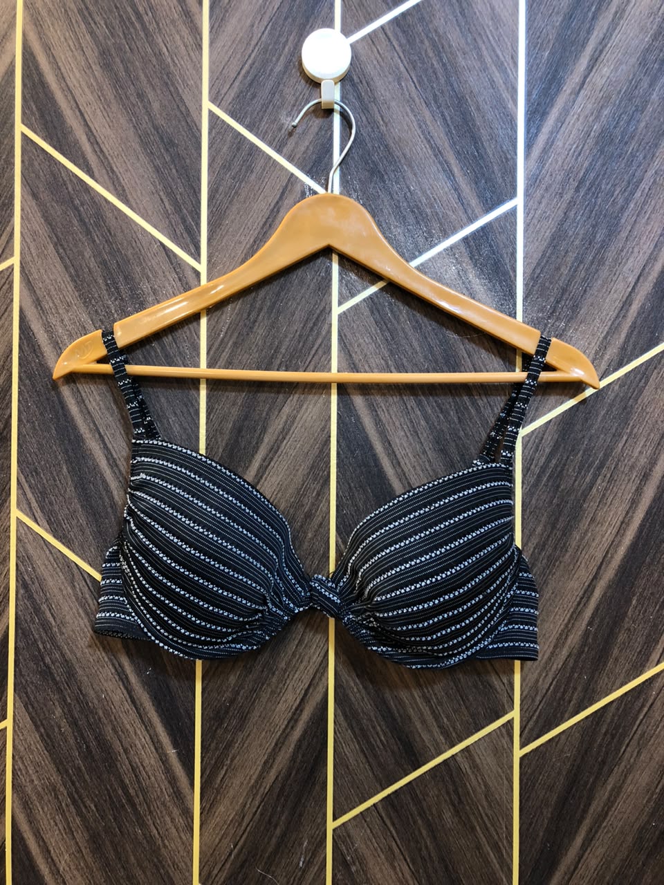 Women Sports Bra – Large