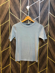 T-Shirt Jersey Small Size Length 21 fitted