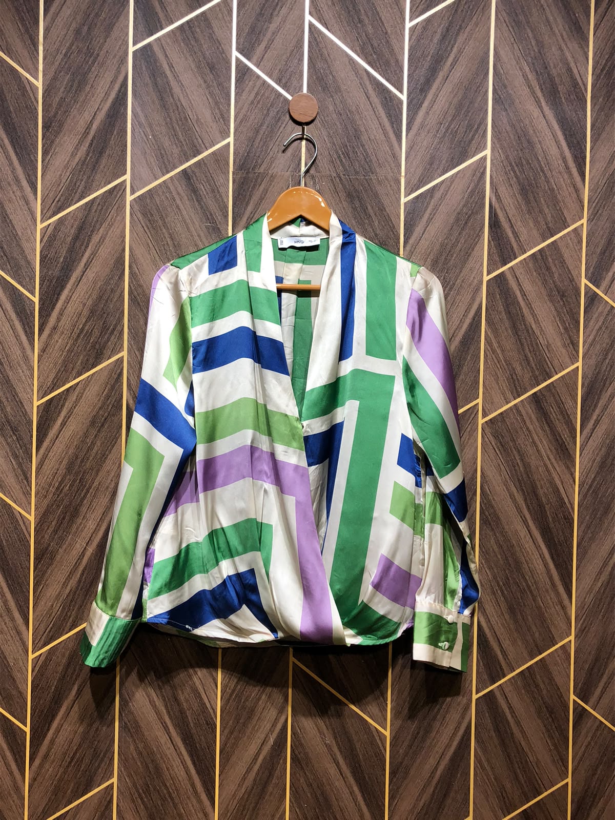 Western Top Silk – Large Size (Chest: 20, Length: 23 )