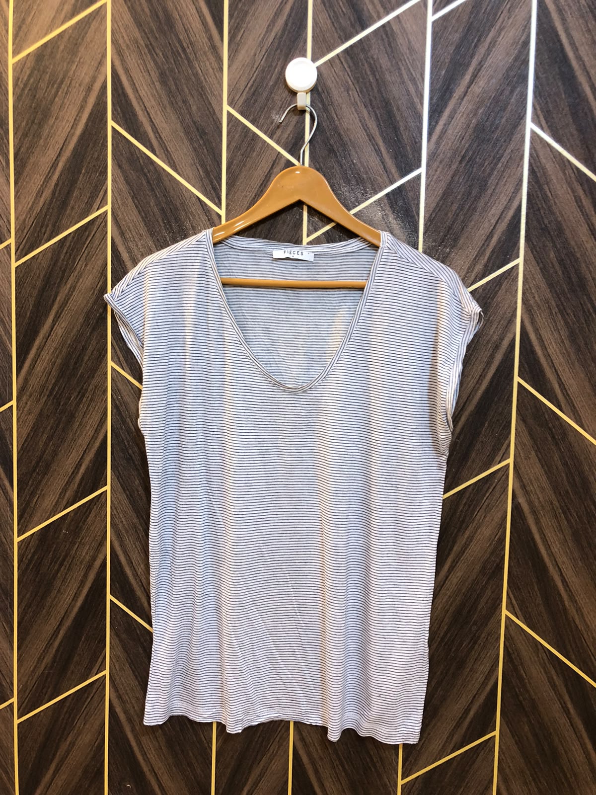 T-Shirt Jersey Medium Size Length 25
