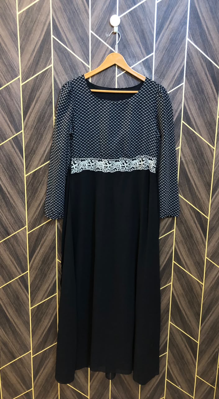 Western Long Maxi Chiffon Small | Size | Chest 18 | Length 54