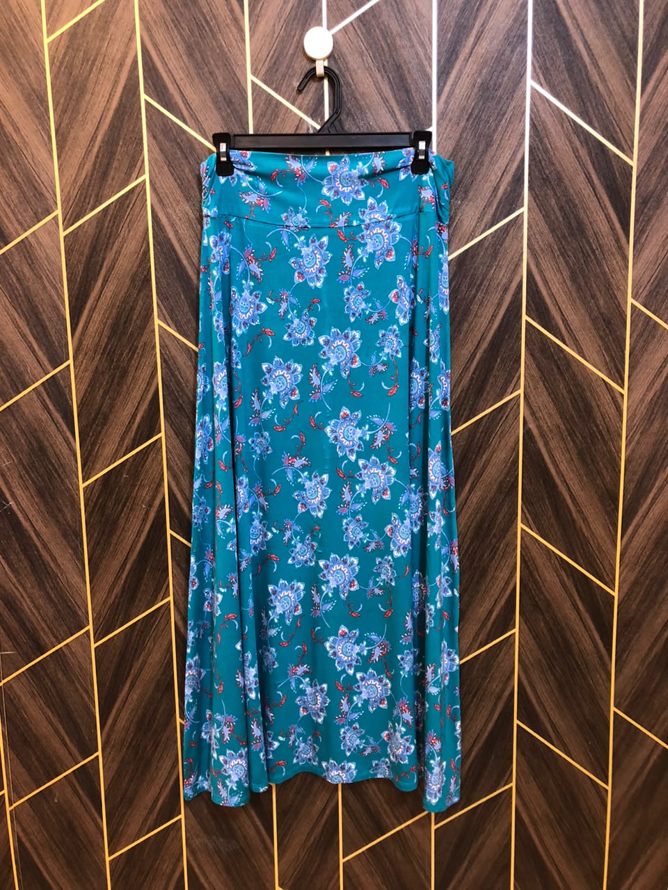 Women Skirts Jersey  Medium | Size Waist 30–32 | Length 38