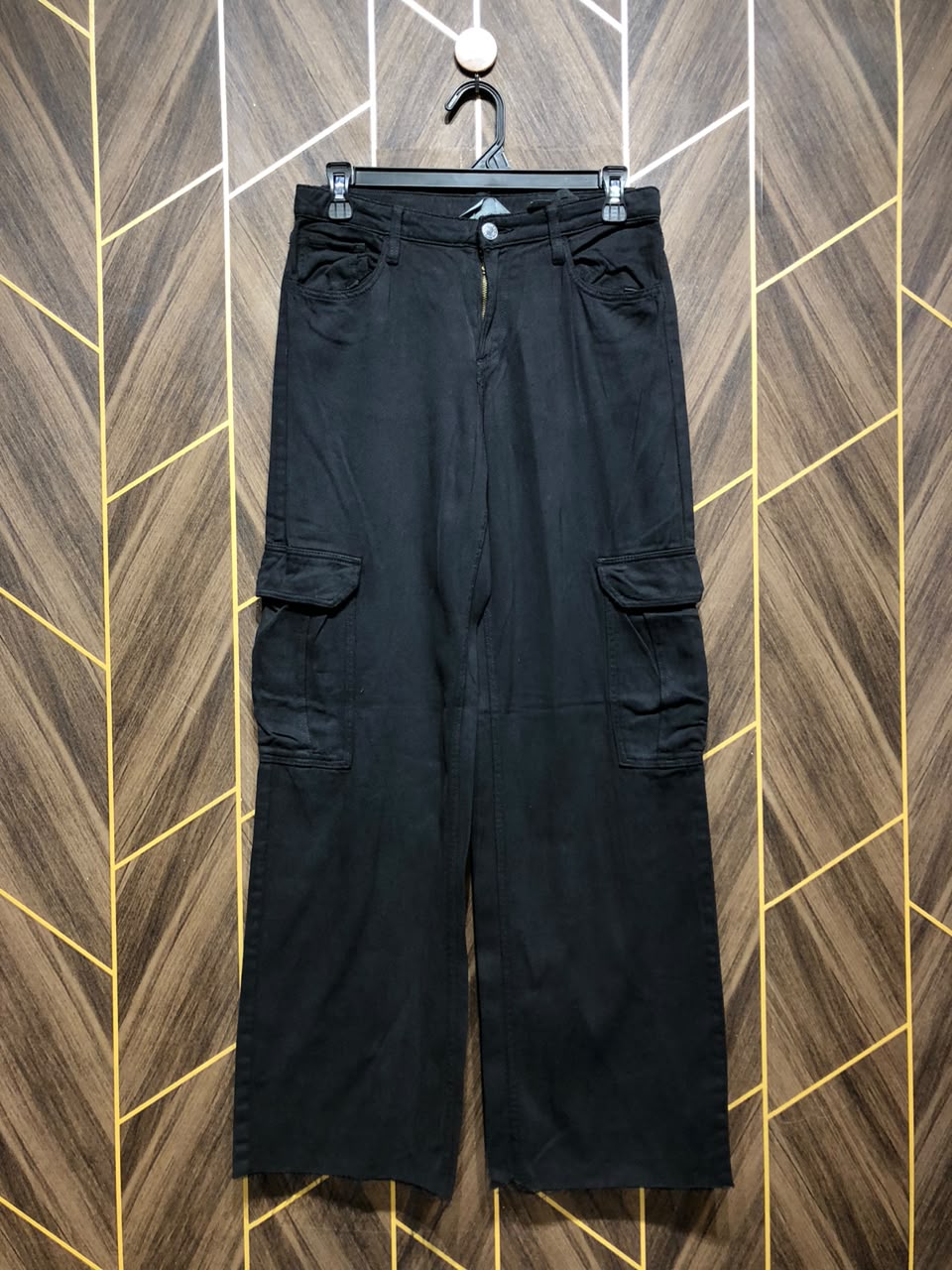 Women Wide Leg Cargo Jeans Small | Waist 28 | Length 38